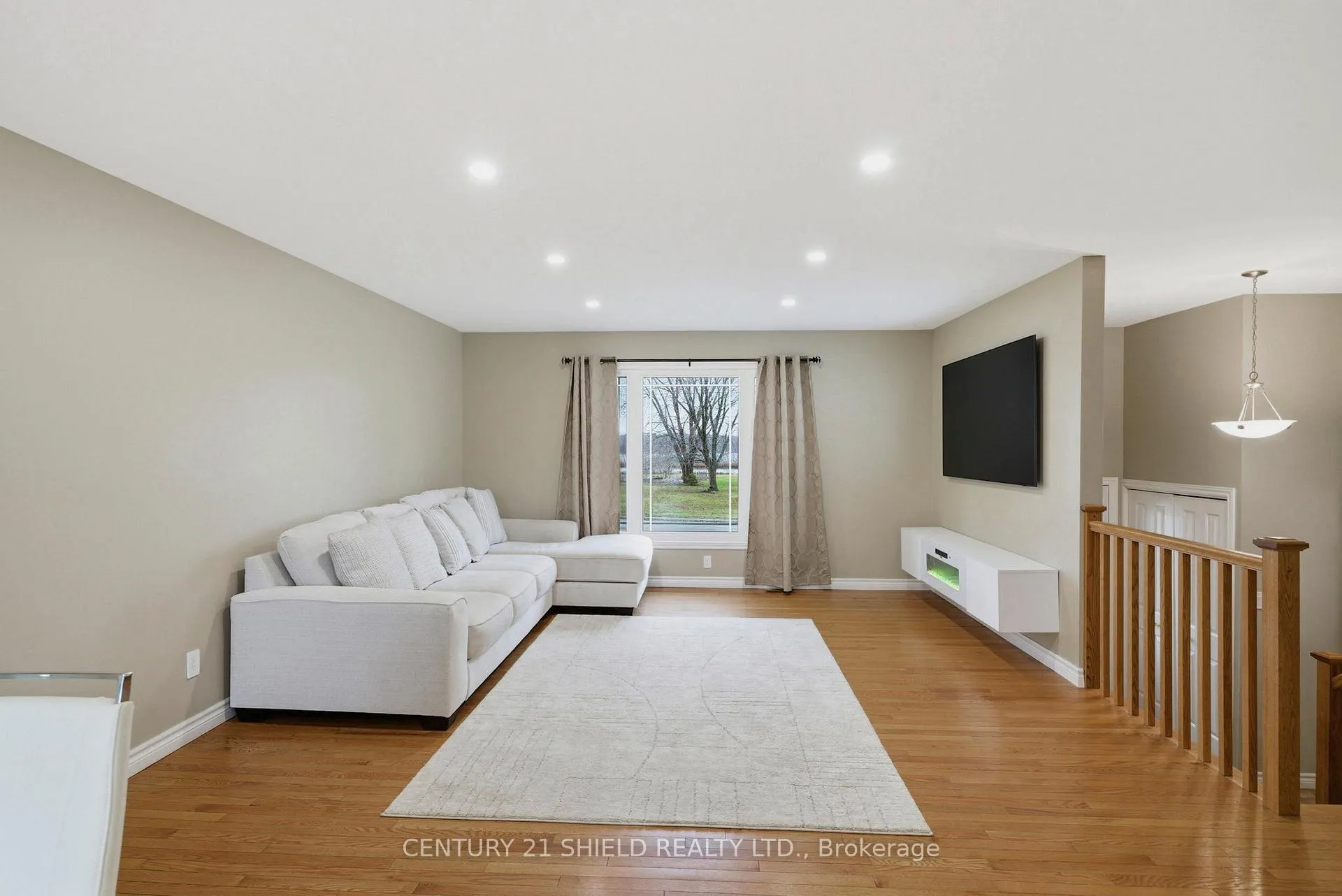 Photo 6 of 1715 Second Street W, Cornwall — HOMEH