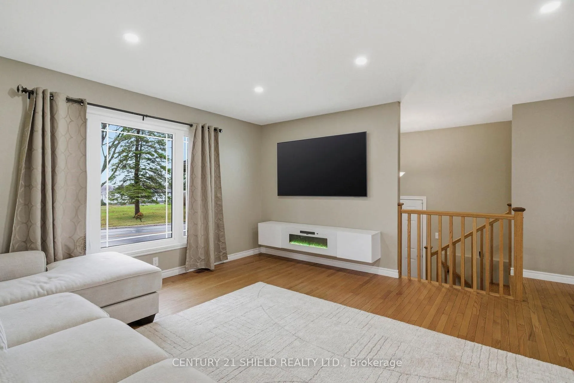 Photo 8 of 1715 Second Street W, Cornwall — HOMEH