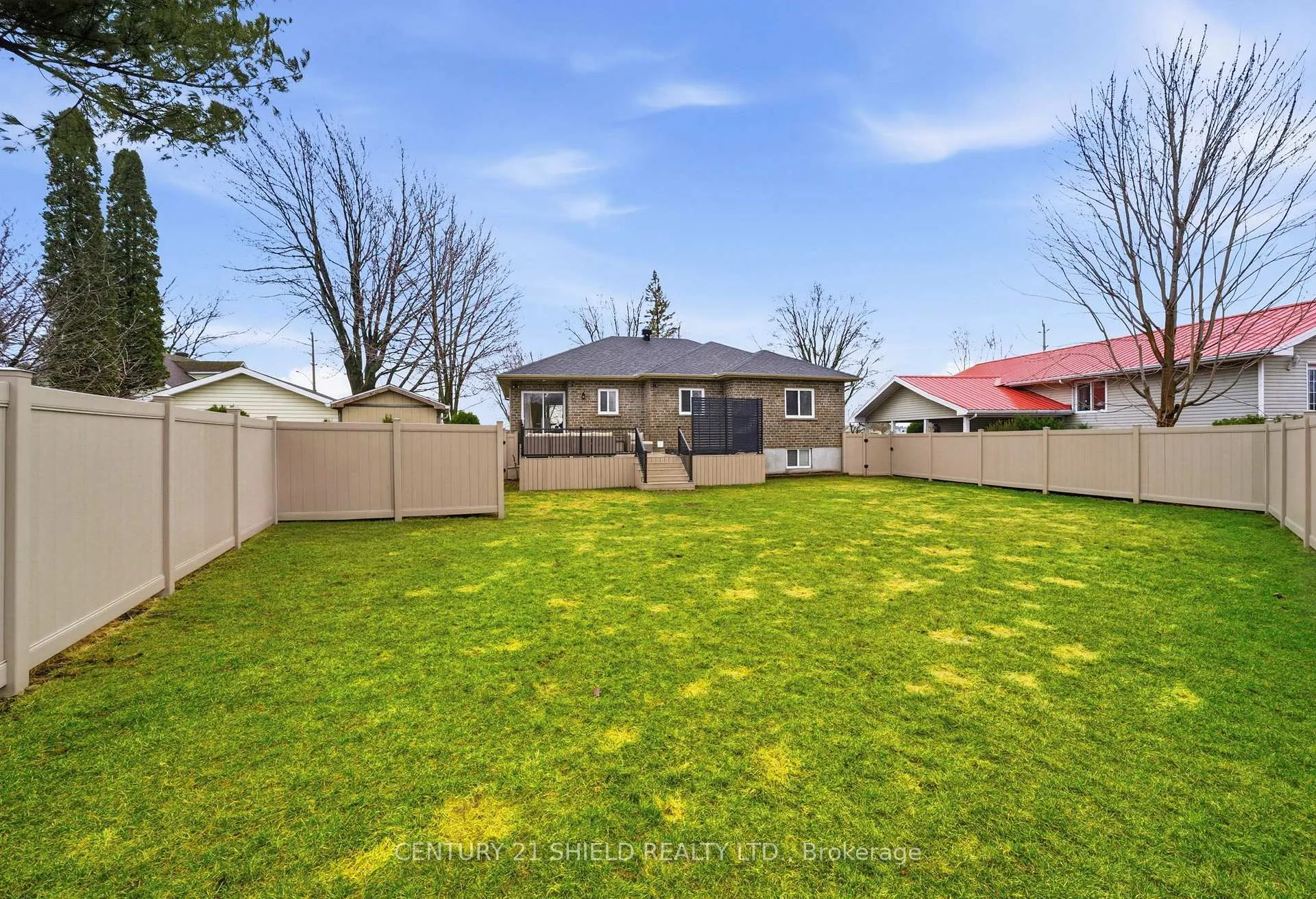 Photo 38 of 1715 Second Street W, Cornwall — HOMEH