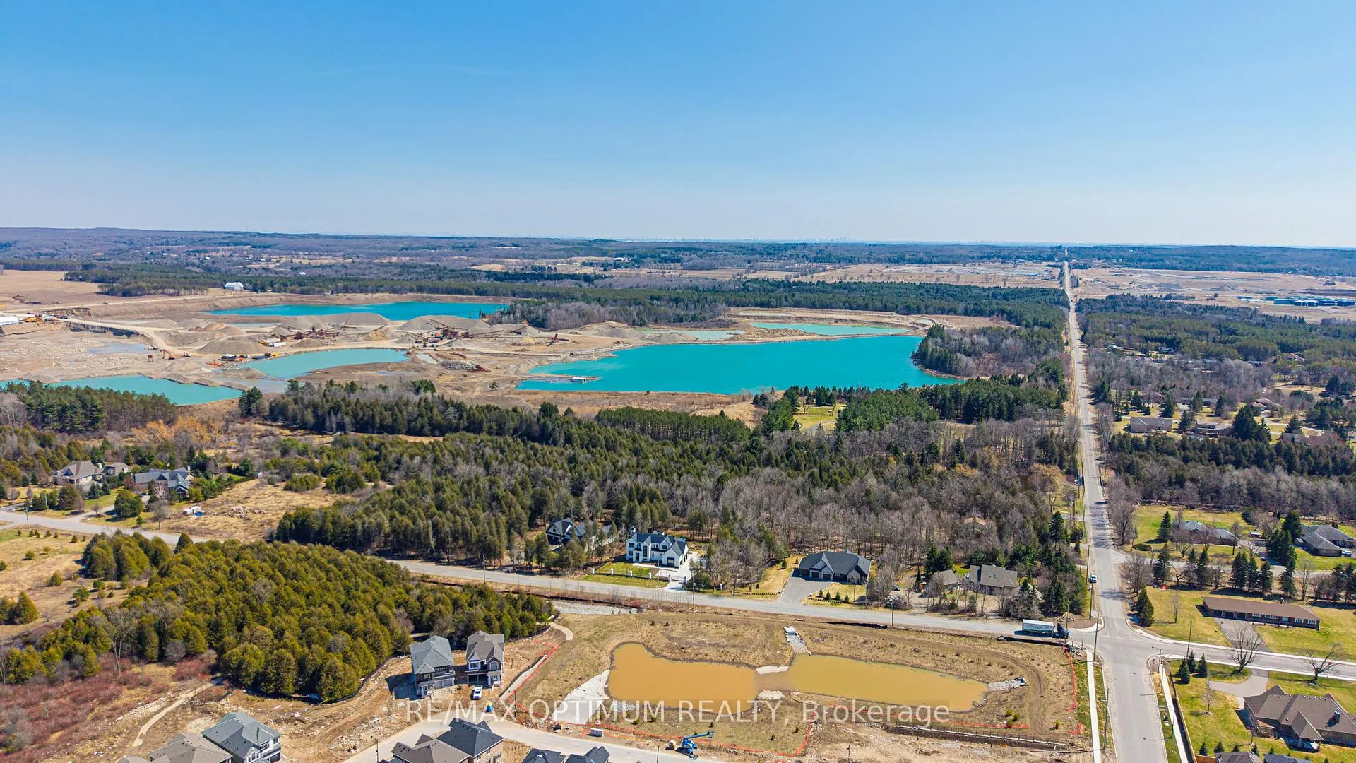 Photo 47 of 52 Henshaw Drive, Erin, Rural Erin — HOMEH