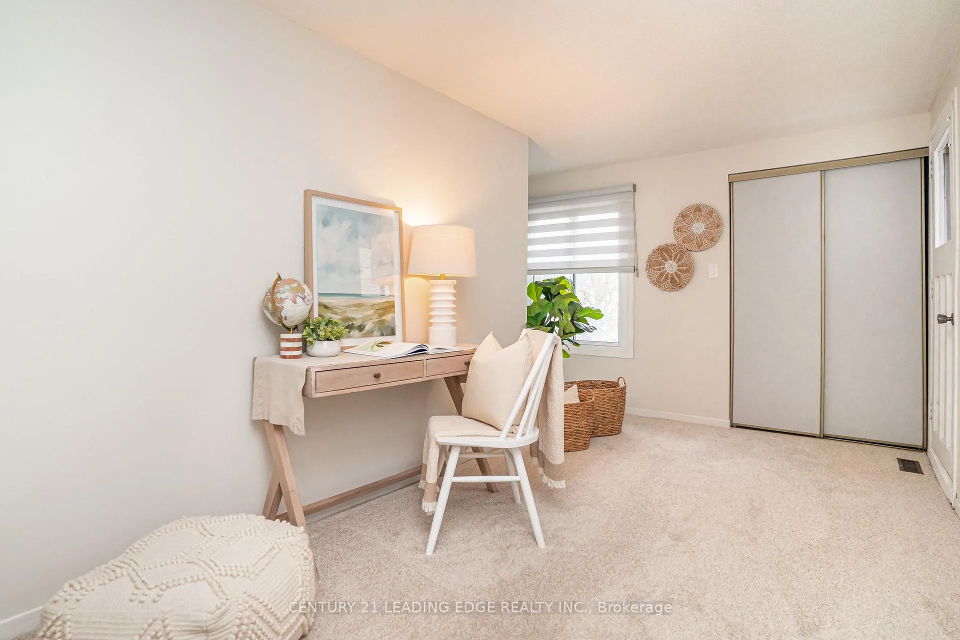 Photo 30 of 1825 Listowell Crescent, Pickering, Liverpool — HOMEH