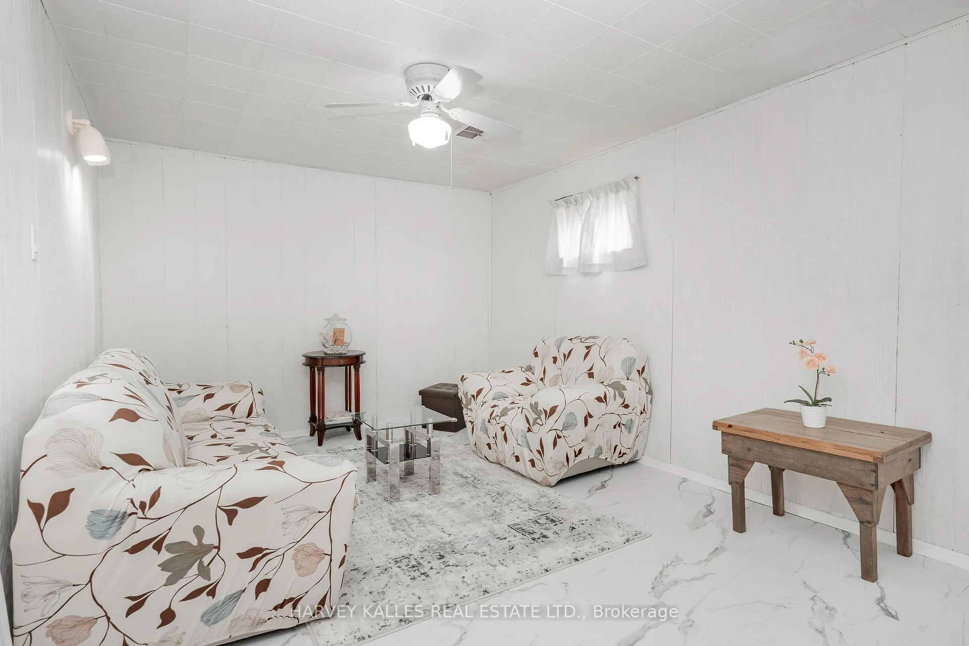 Photo 26 of 21 Barford Road, Etobicoke, Rexdale-Kipling — HOMEH