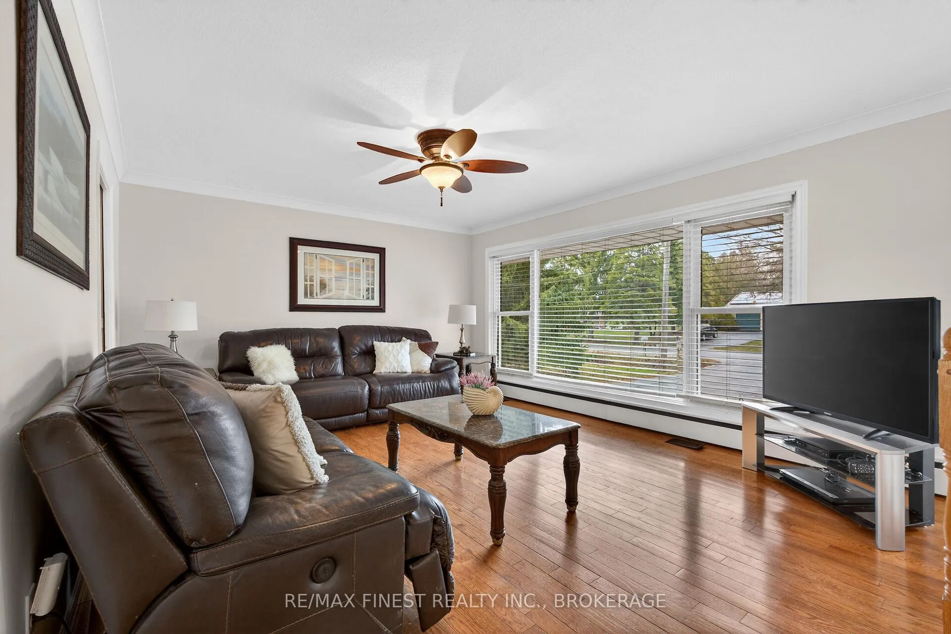 Photo 3 of 27 Dalgleish Avenue, Kingston, Kingston East (Incl Barret Crt) — HOMEH