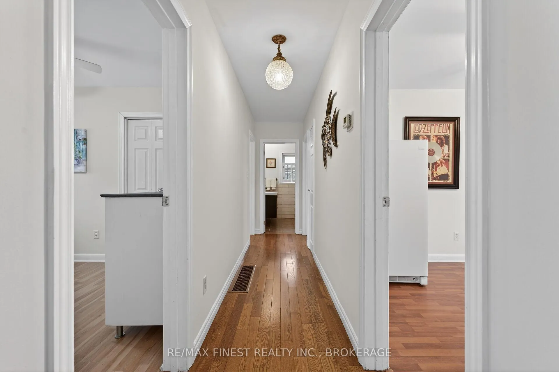 Photo 12 of 27 Dalgleish Avenue, Kingston, Kingston East (Incl Barret Crt) — HOMEH