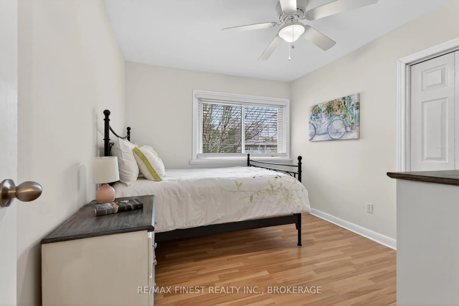 Photo 18 of 27 Dalgleish Avenue, Kingston, Kingston East (Incl Barret Crt) — HOMEH