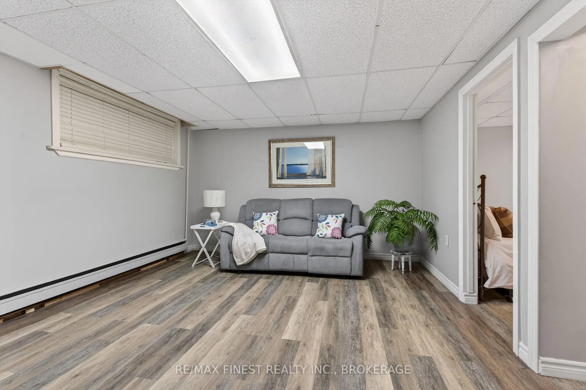 Photo 20 of 27 Dalgleish Avenue, Kingston, Kingston East (Incl Barret Crt) — HOMEH