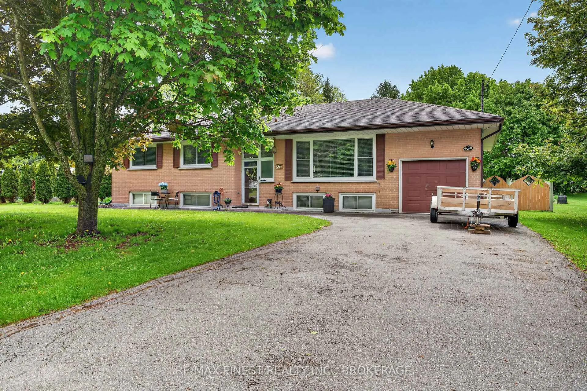 Photo 26 of 27 Dalgleish Avenue, Kingston, Kingston East (Incl Barret Crt) — HOMEH