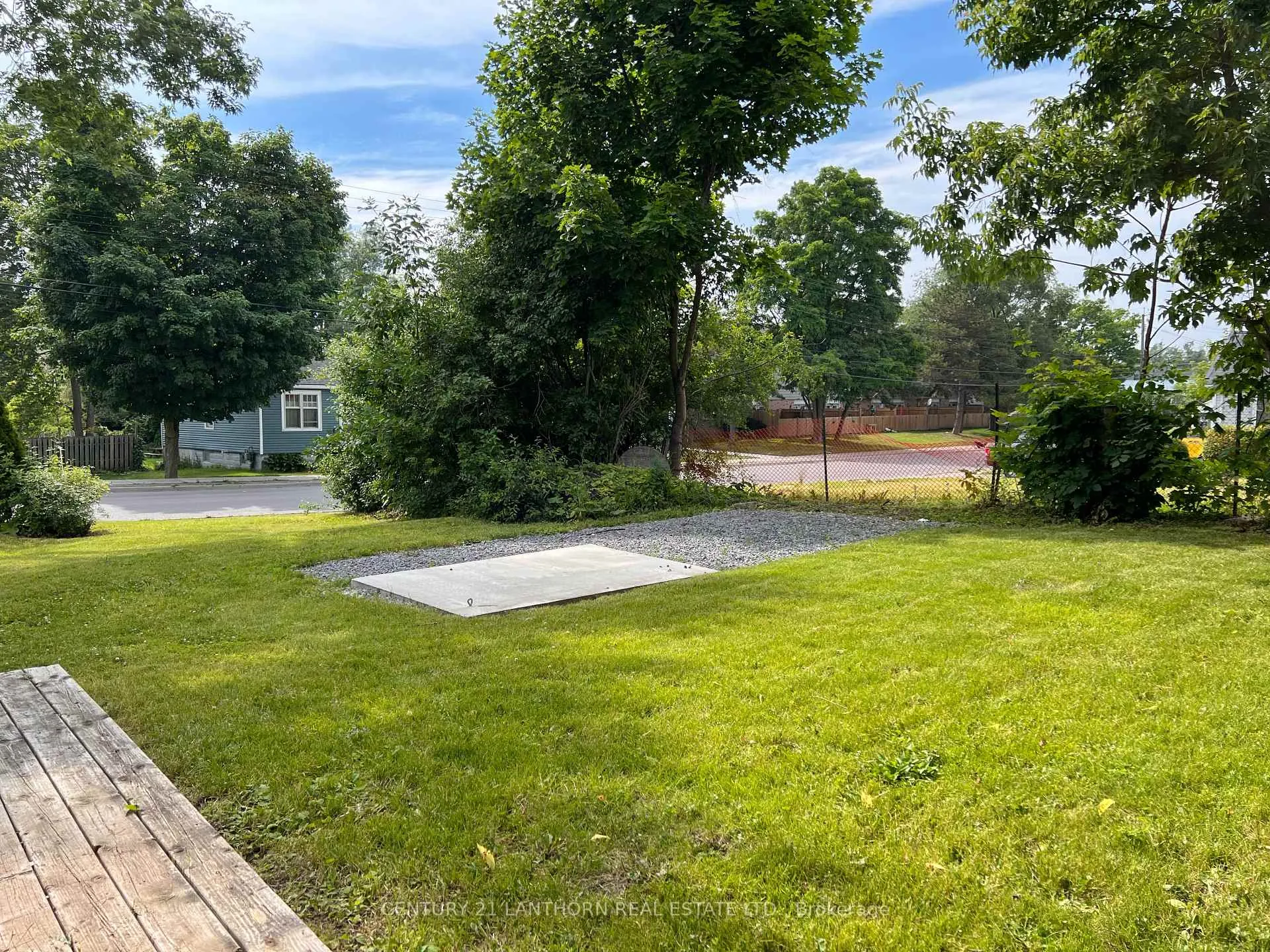 Photo 4 of 409 Bleecker Avenue, Belleville, Belleville Ward — HOMEH