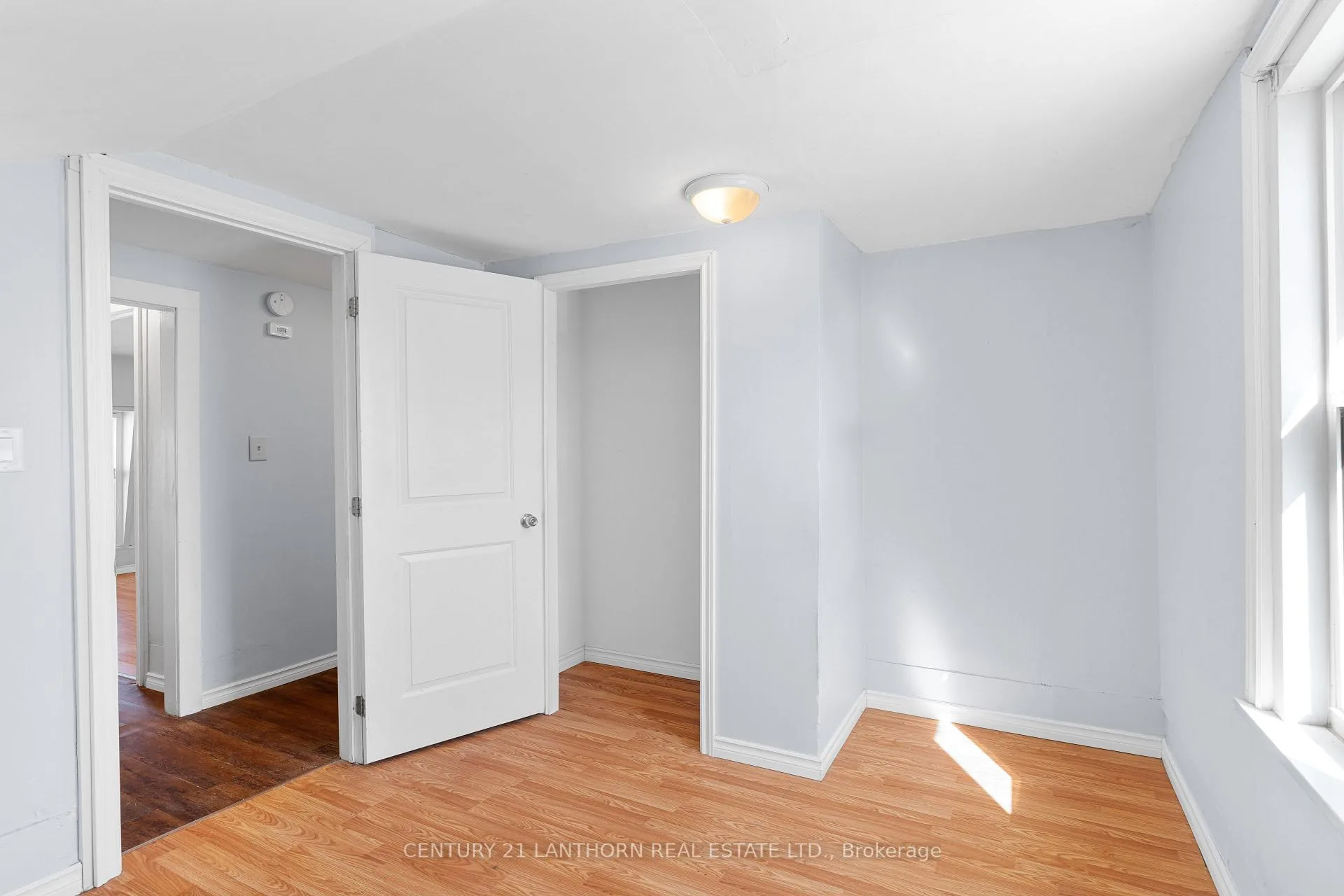 Photo 22 of 409 Bleecker Avenue, Belleville, Belleville Ward — HOMEH
