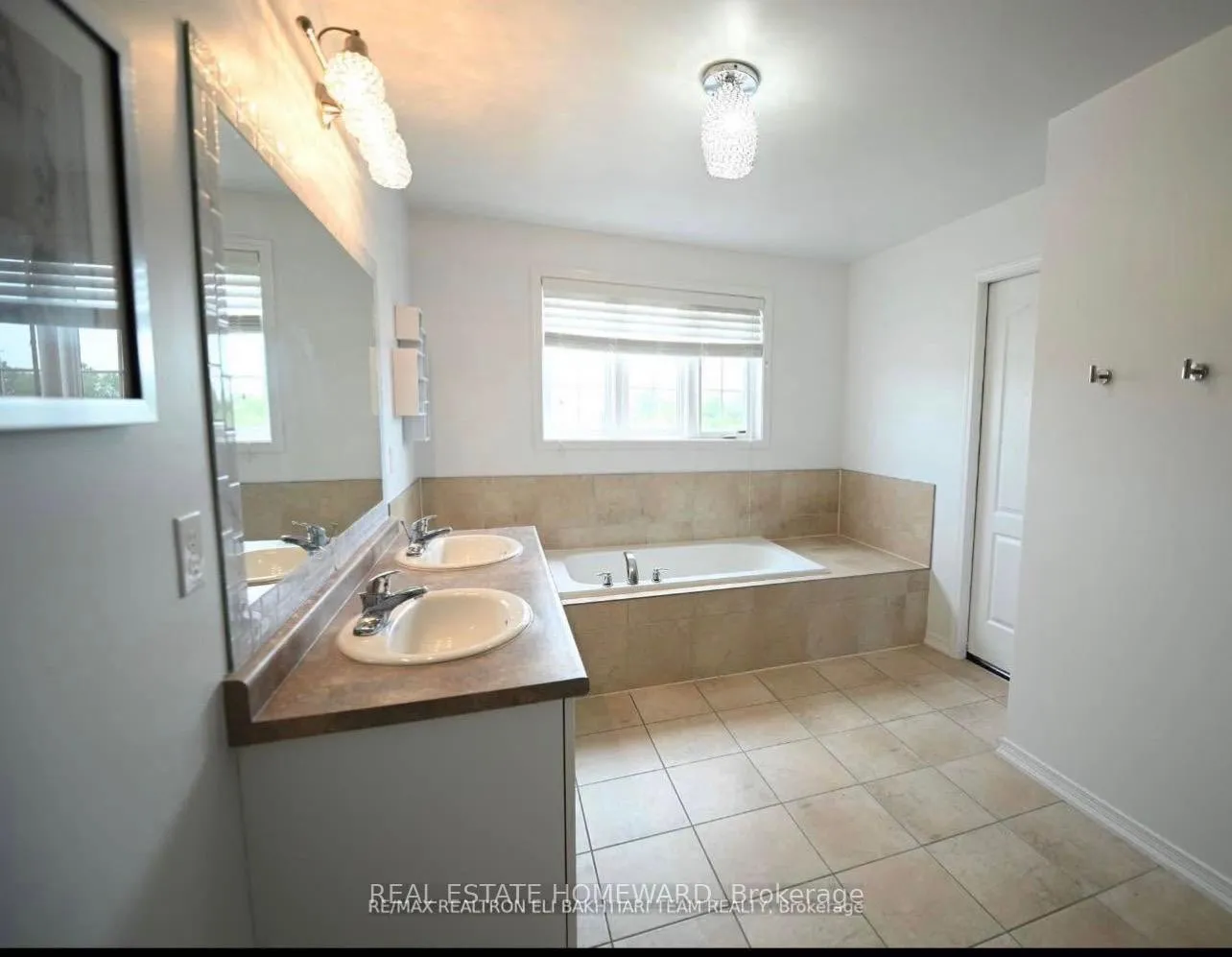 Photo 7 of Unit Room 2, 1226 Leslie Drive, Innisfil, Alcona — HOMEH
