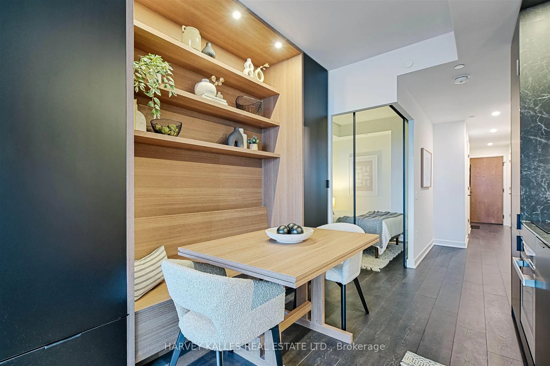 Photo 14 of Unit 4304, 55 Charles Street E, Toronto, Church-Yonge Corridor — HOMEH