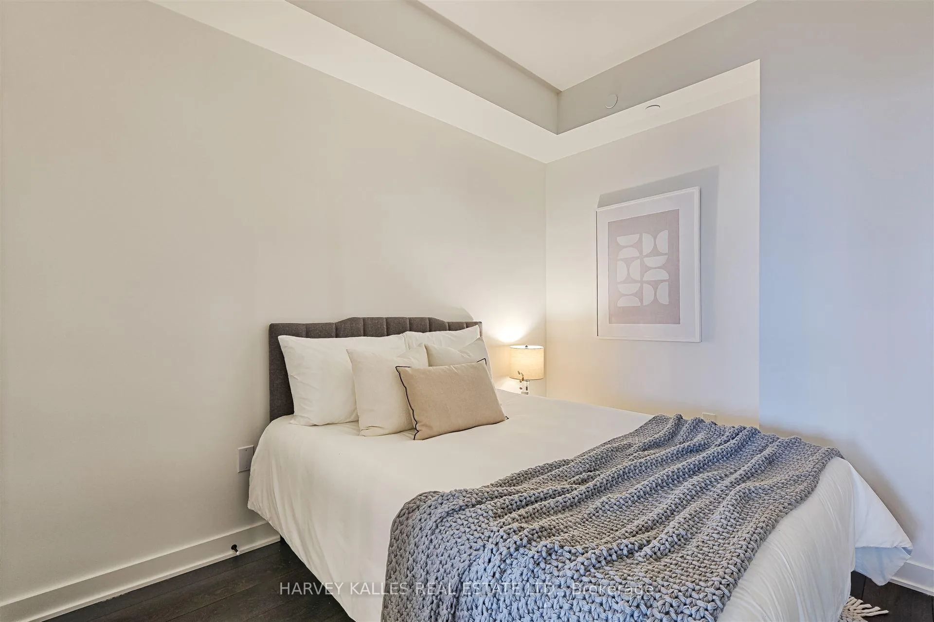 Photo 25 of Unit 4304, 55 Charles Street E, Toronto, Church-Yonge Corridor — HOMEH