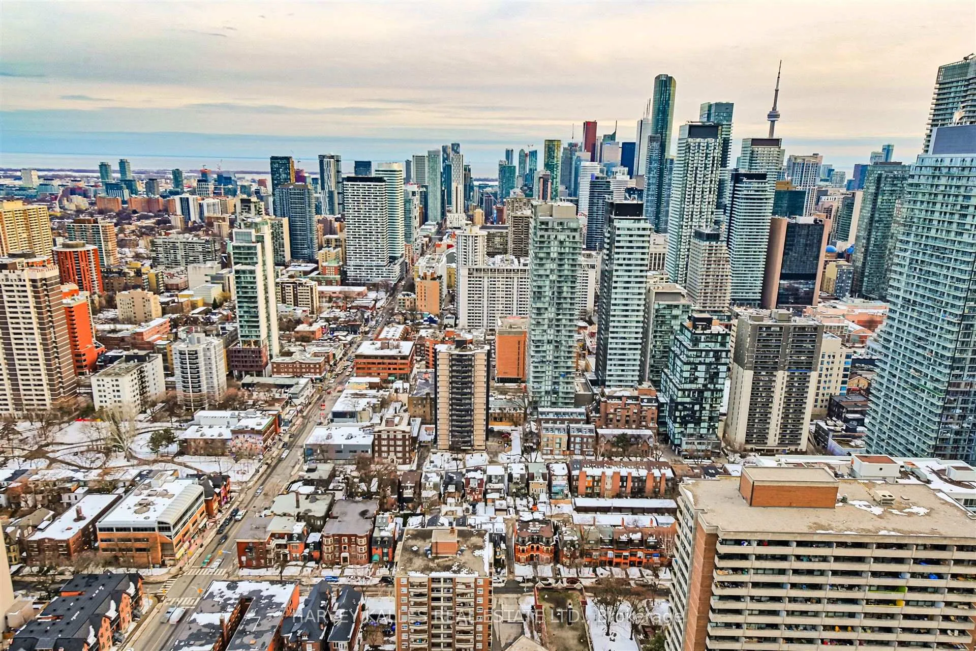 Photo 34 of Unit 4304, 55 Charles Street E, Toronto, Church-Yonge Corridor — HOMEH