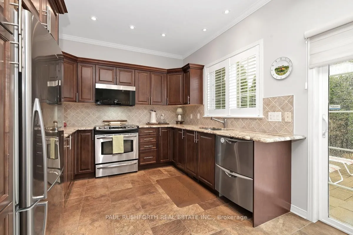 Photo 14 of 516 Dalewood Crescent, Ottawa, Stittsville (South) — HOMEH