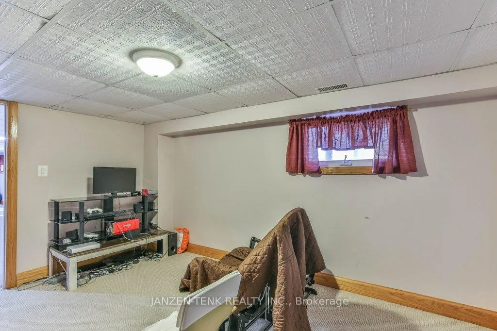 Photo 31 of 273 Main Street, Norfolk, Courtland — HOMEH