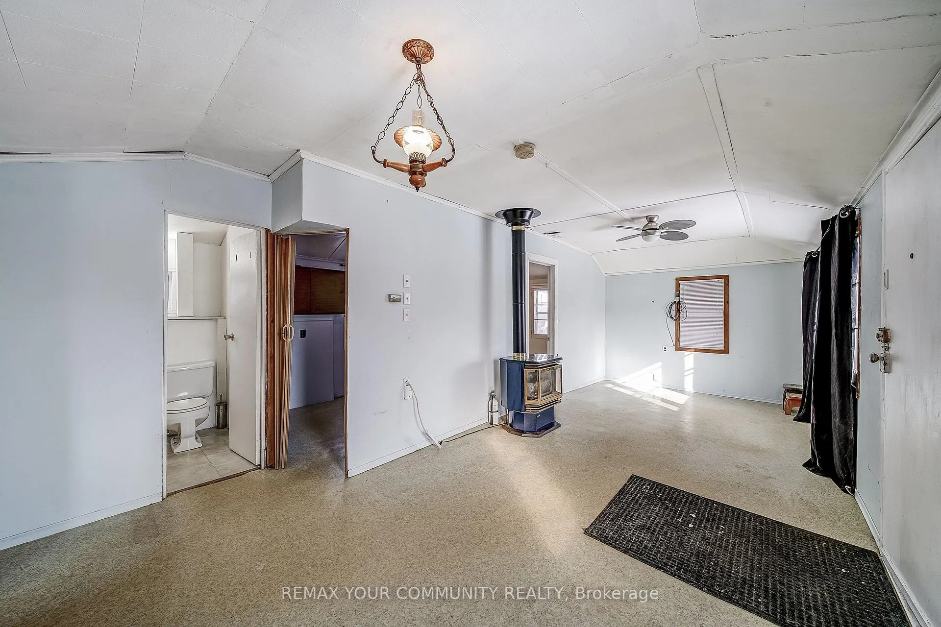Photo 3 of 280 Pasadena Drive, Georgina, Keswick South — HOMEH