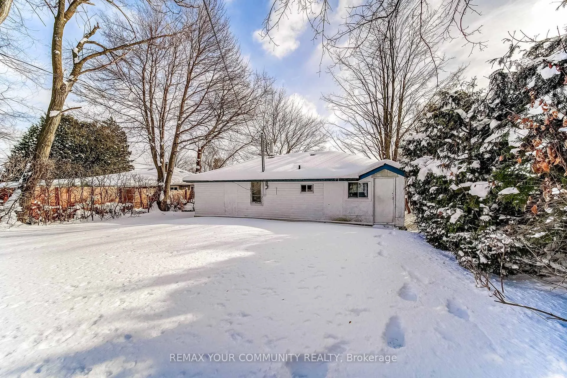 Photo 21 of 280 Pasadena Drive, Georgina, Keswick South — HOMEH