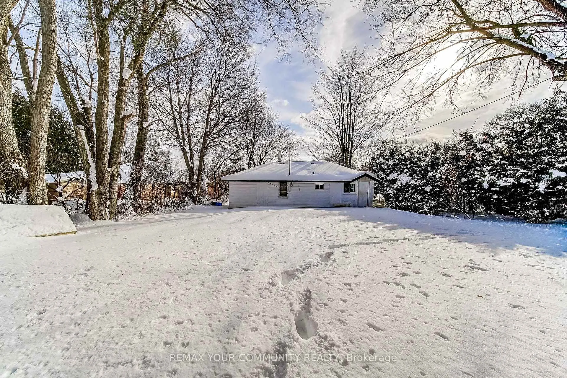 Photo 23 of 280 Pasadena Drive, Georgina, Keswick South — HOMEH