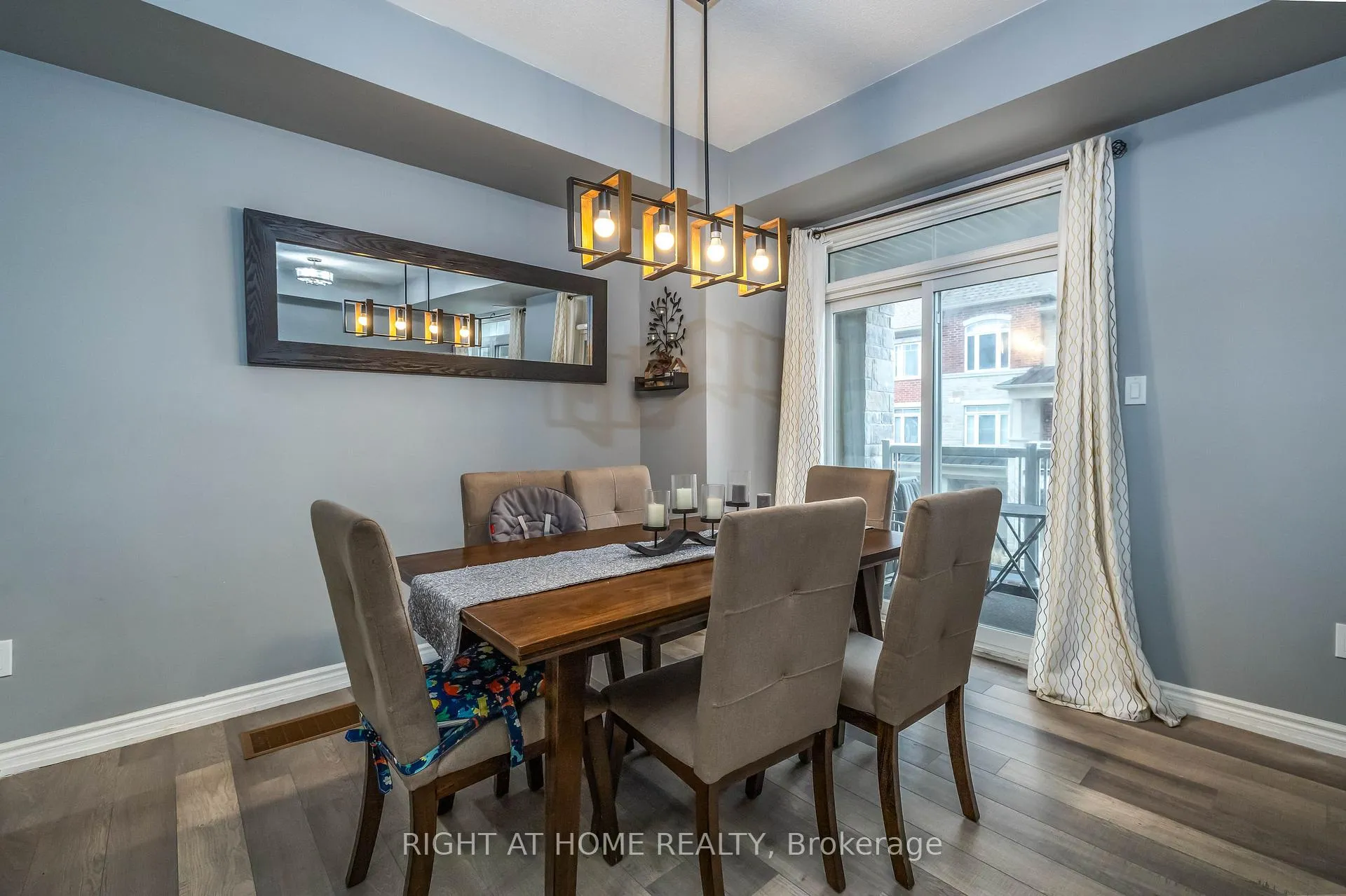 Photo 10 of 2560 Ladyfern Crossing, Pickering, Duffin Heights — HOMEH