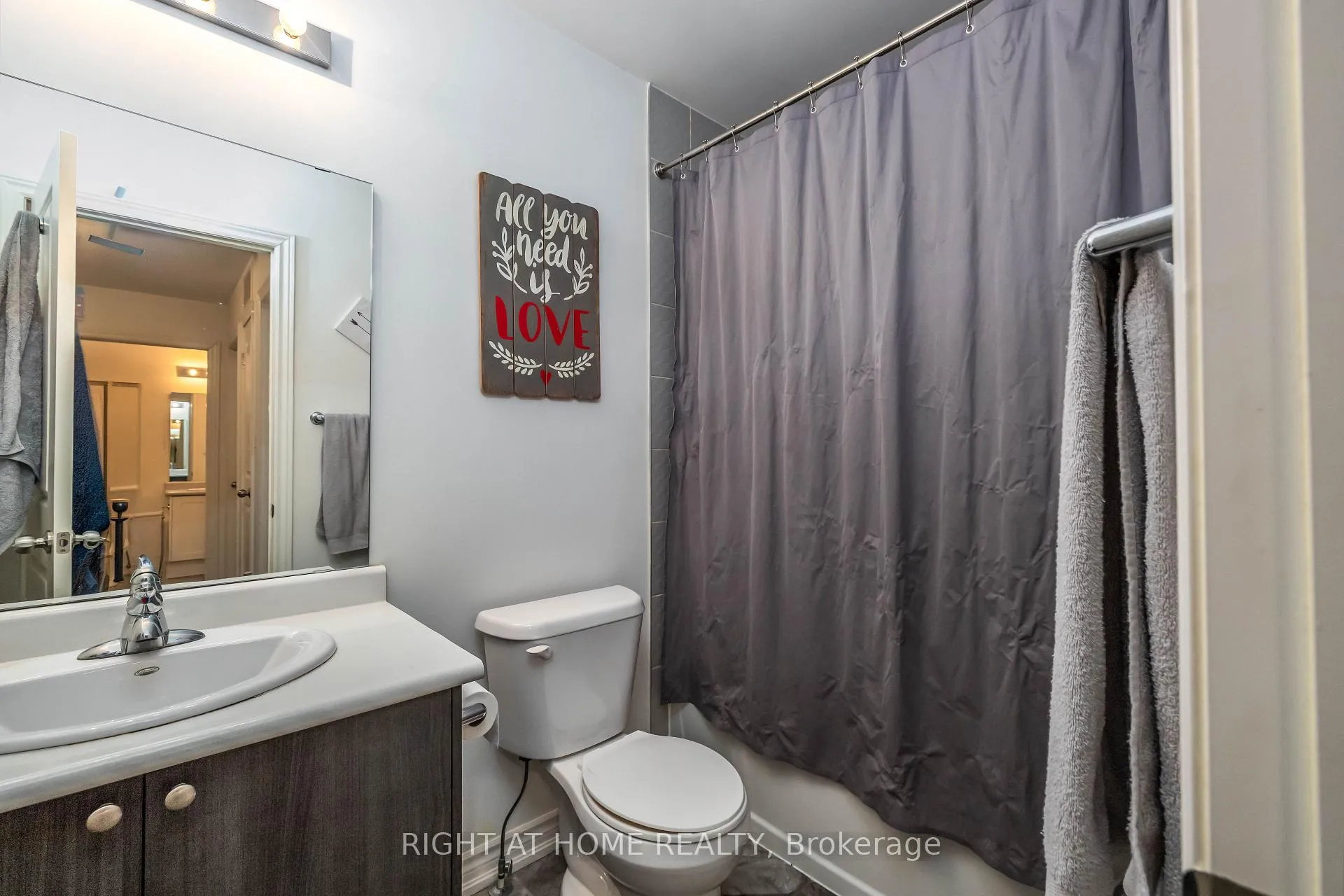 Photo 20 of 2560 Ladyfern Crossing, Pickering, Duffin Heights — HOMEH