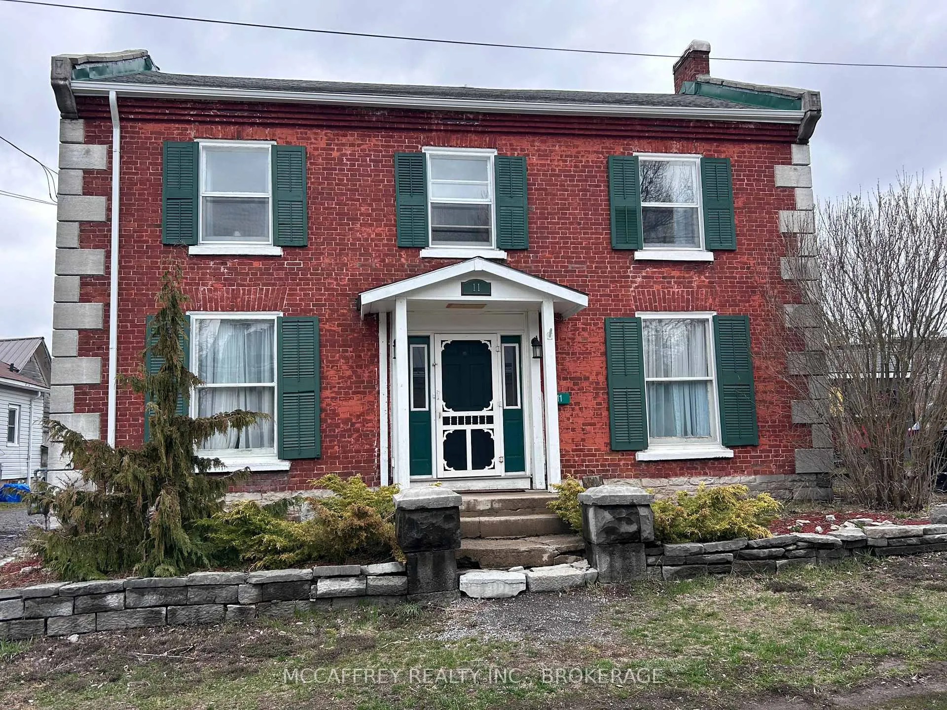 Front of 11 Water Street