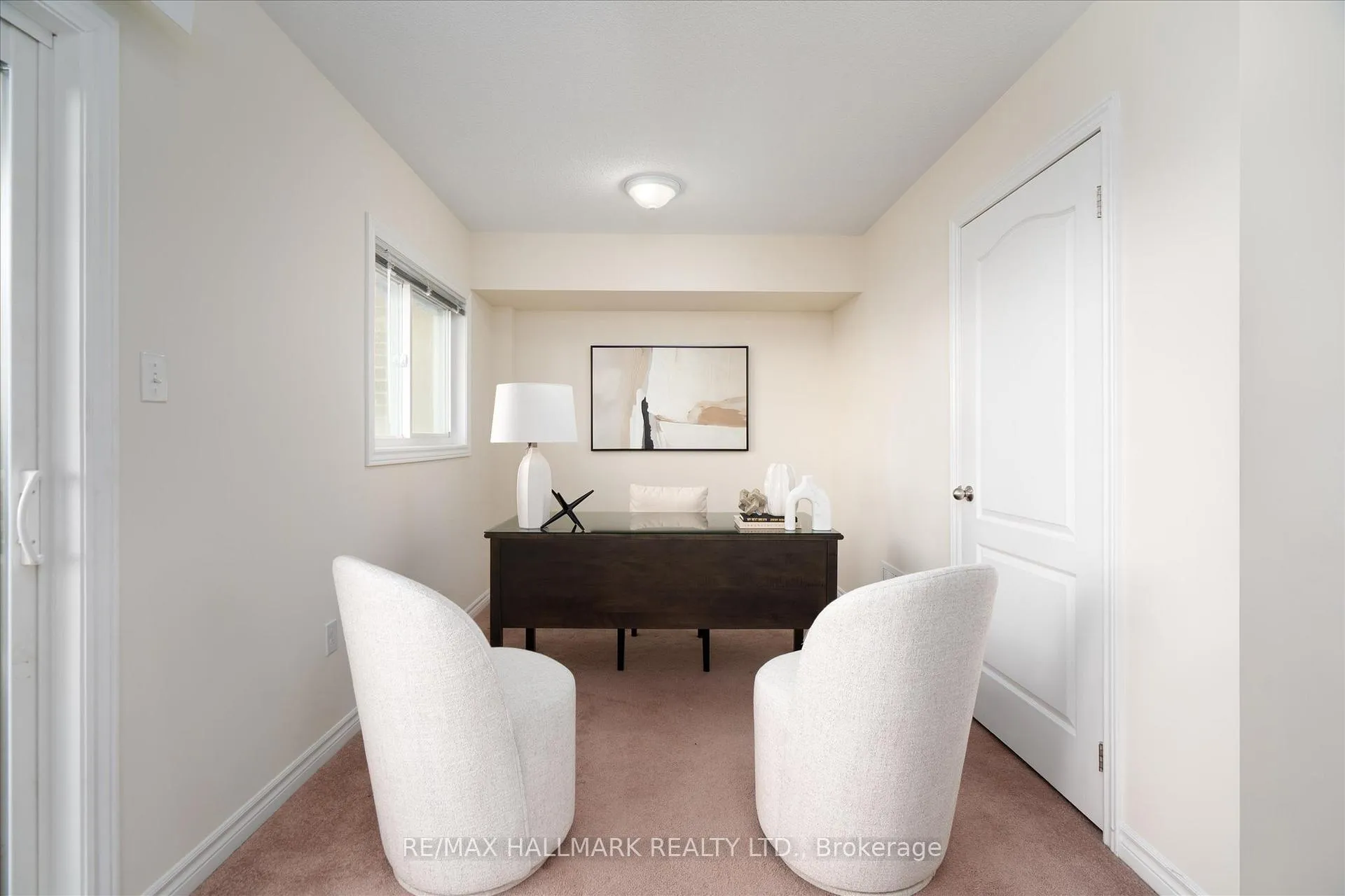 Photo 3 of 32 Katerson Lane, Clarington, Courtice — HOMEH