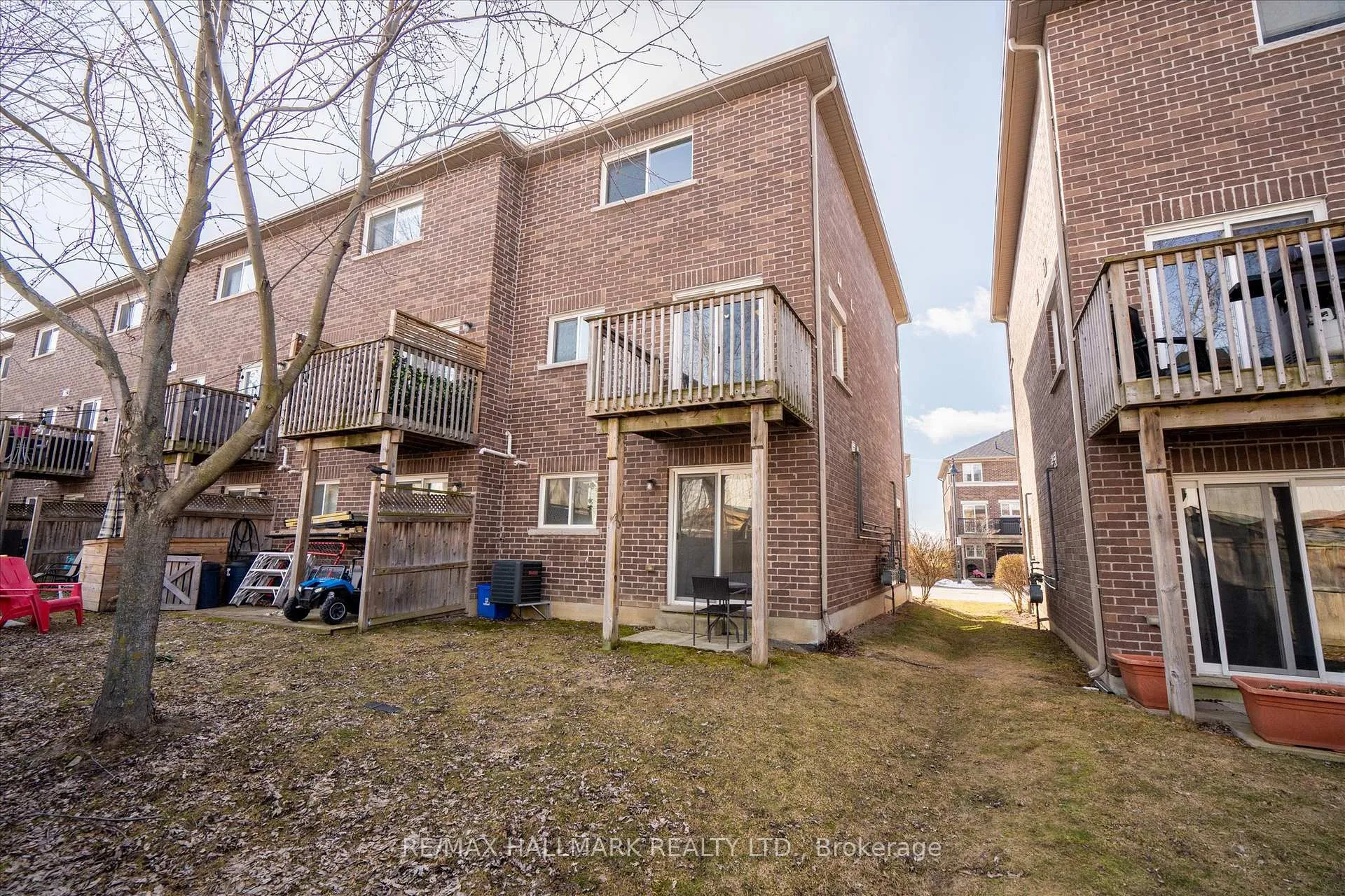 Photo 25 of 32 Katerson Lane, Clarington, Courtice — HOMEH