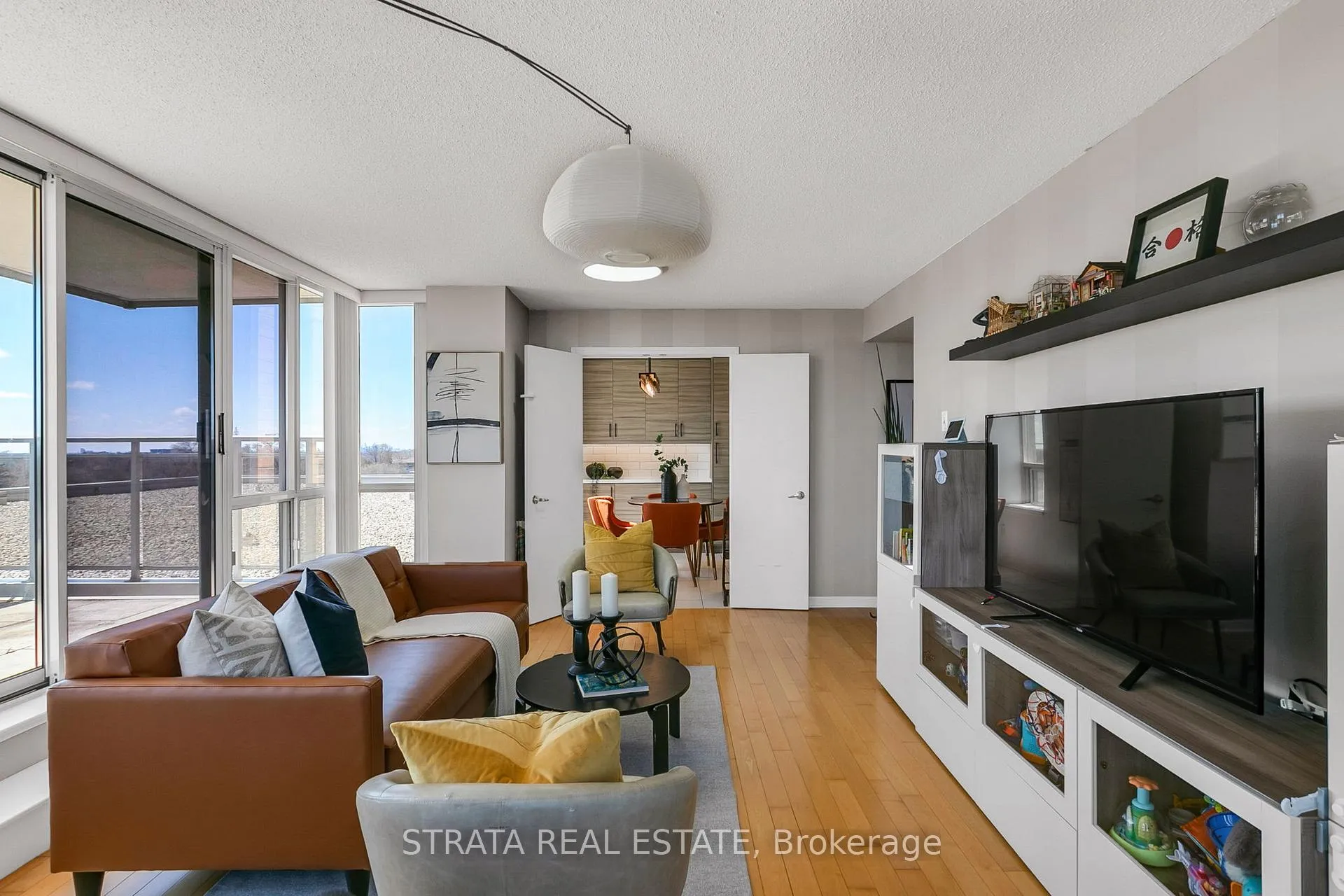 Photo 10 of Unit 733, 650 Lawrence Avenue W, Toronto, Englemount-Lawrence — HOMEH
