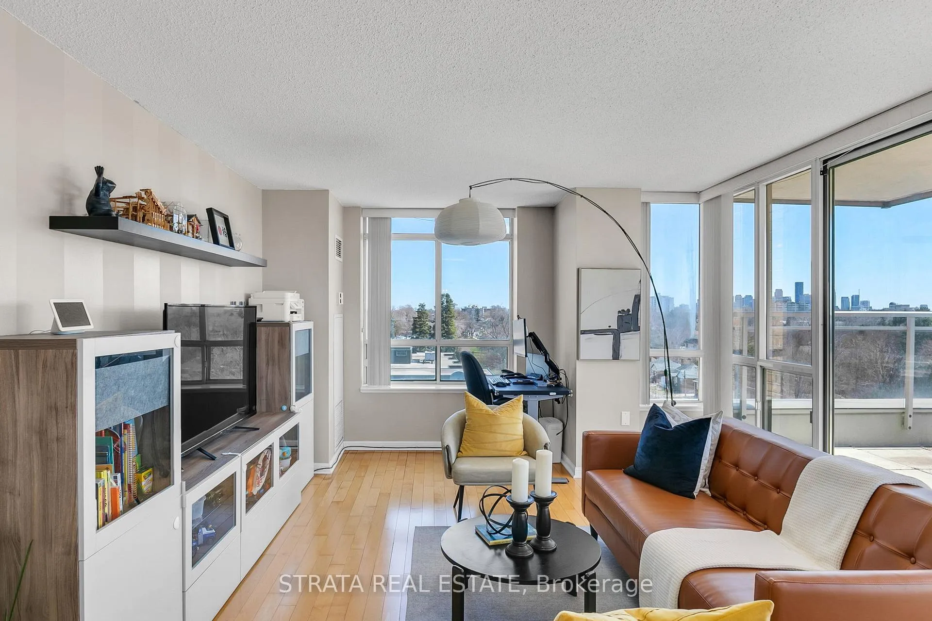 Photo 13 of Unit 733, 650 Lawrence Avenue W, Toronto, Englemount-Lawrence — HOMEH