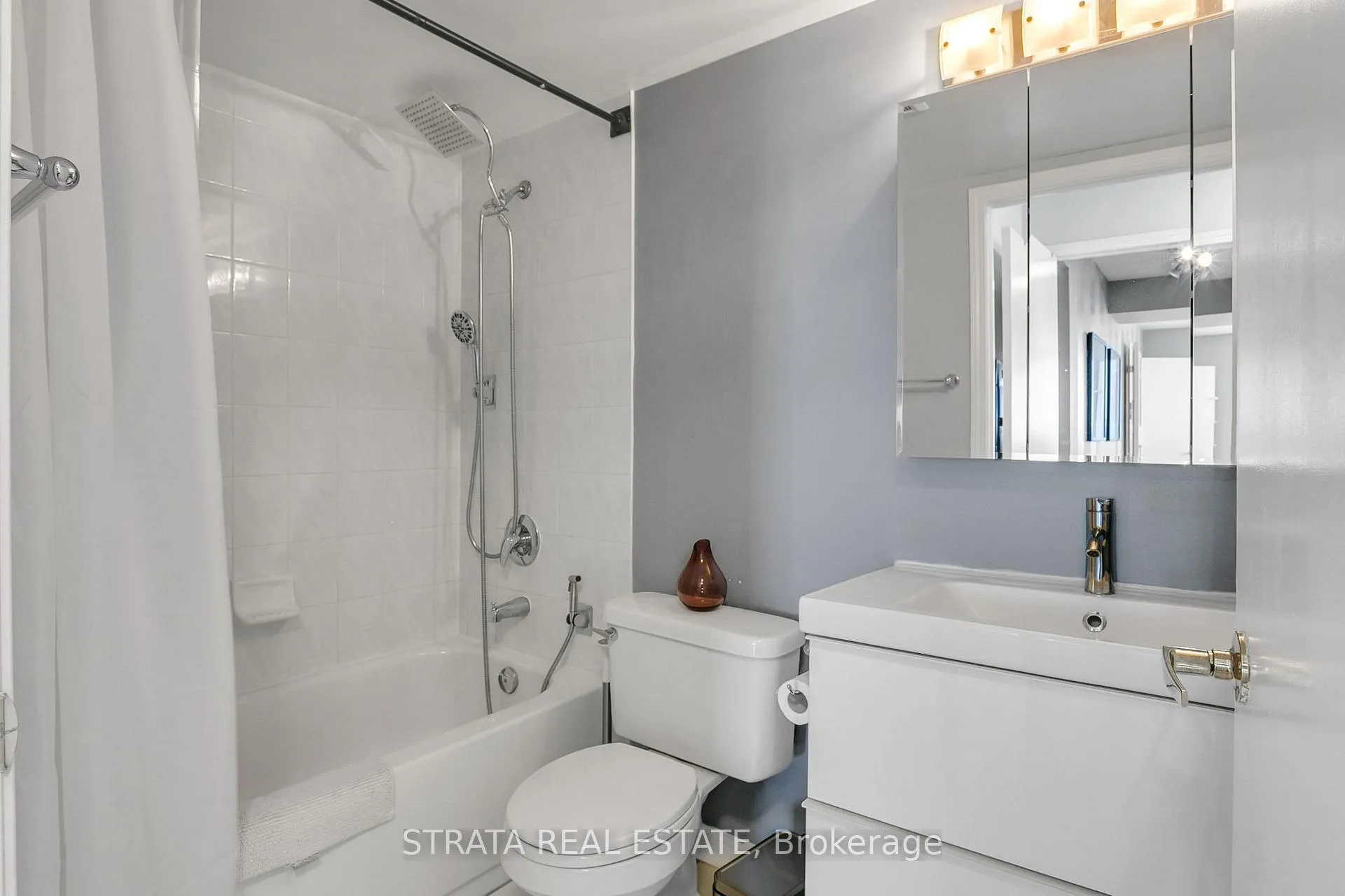 Photo 19 of Unit 733, 650 Lawrence Avenue W, Toronto, Englemount-Lawrence — HOMEH