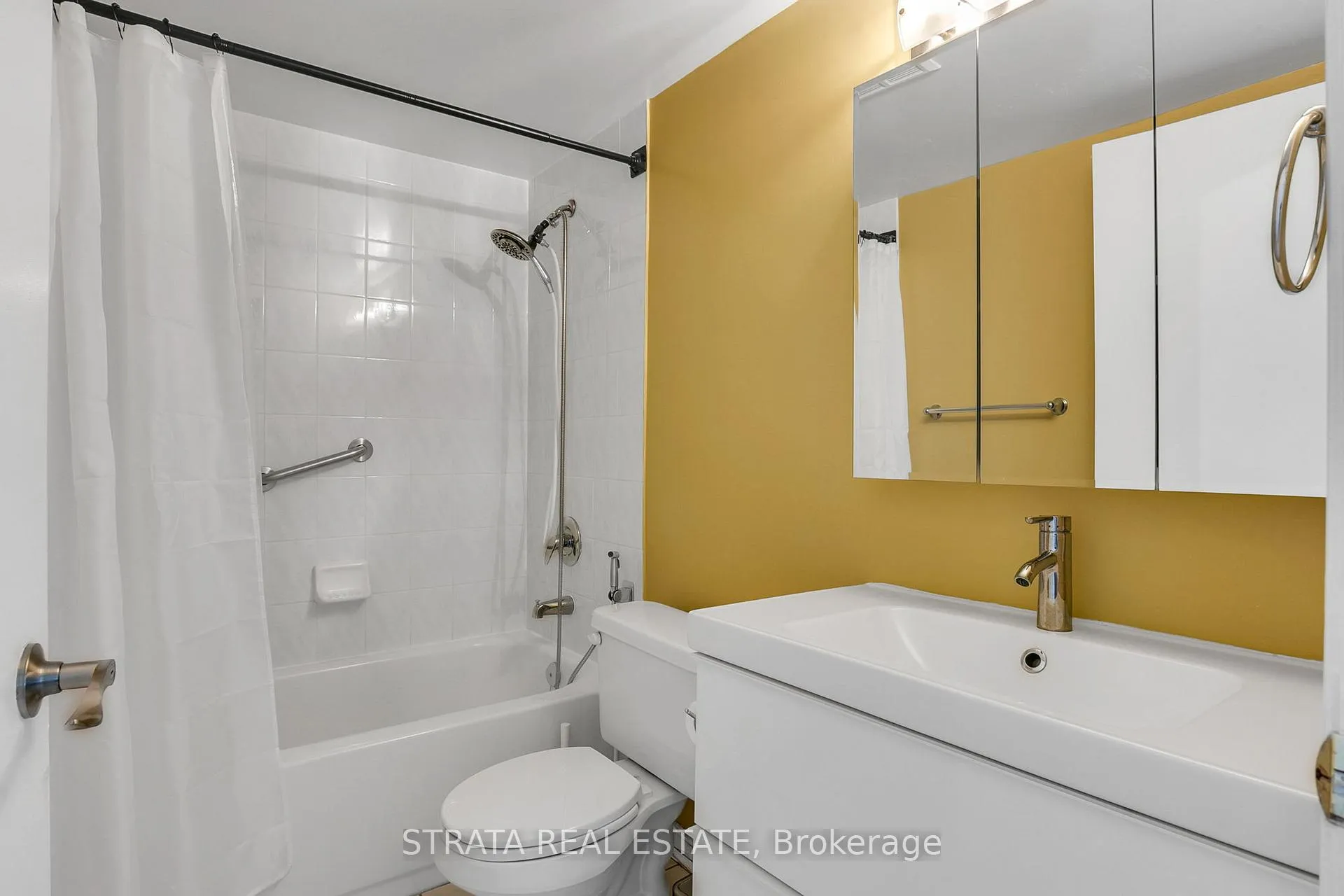 Photo 22 of Unit 733, 650 Lawrence Avenue W, Toronto, Englemount-Lawrence — HOMEH
