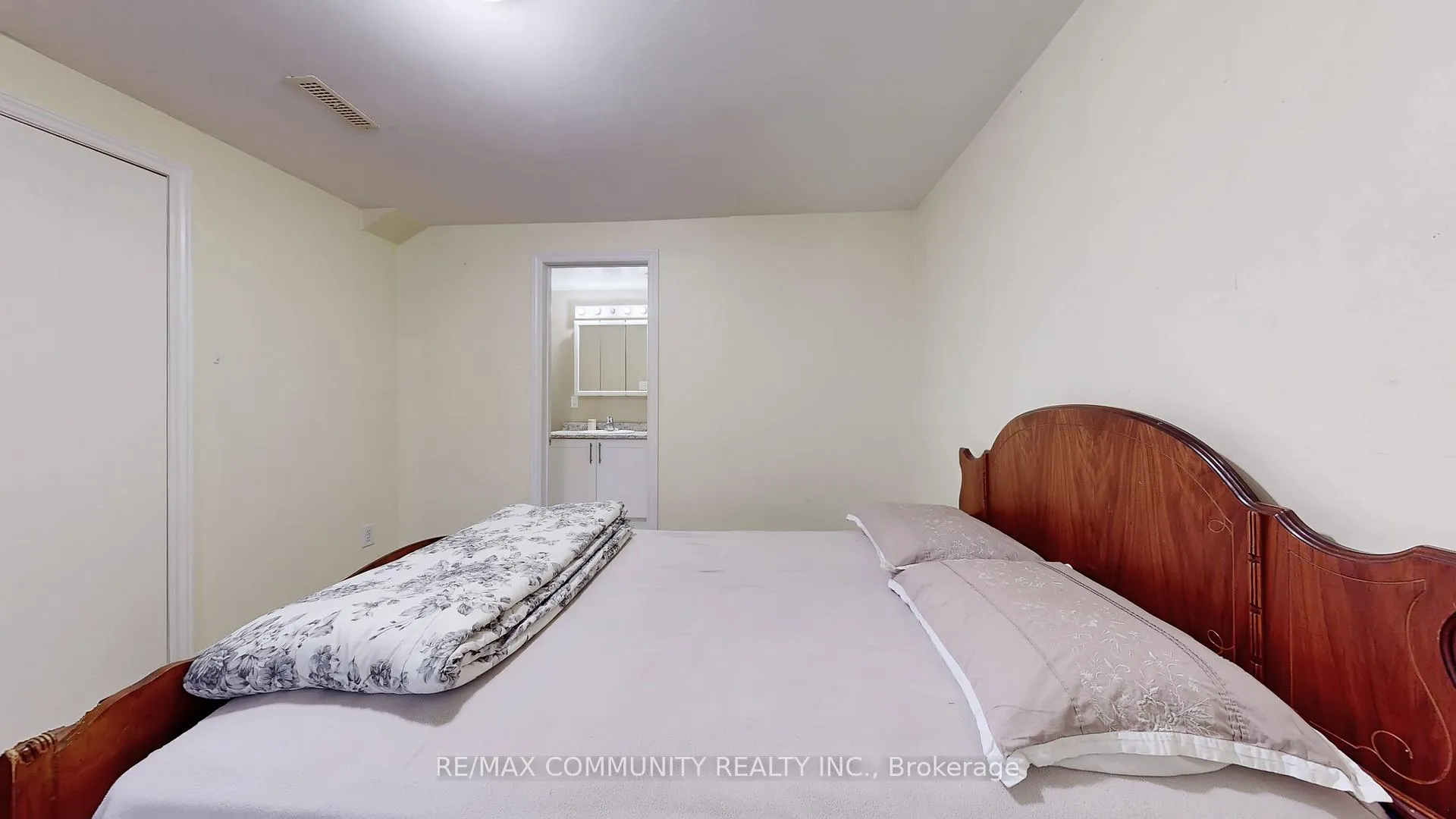 Photo 31 of Unit BSMT, 12 Hialeah Crescent, Whitby, Blue Grass Meadows — HOMEH