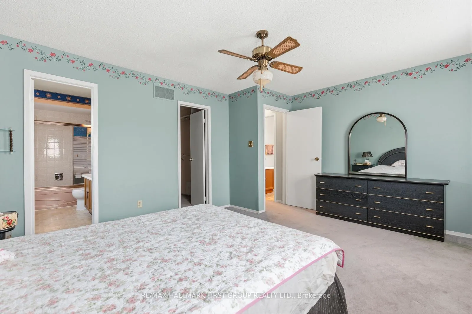 Photo 15 of 56 Gilmour Drive, Ajax, Central — HOMEH