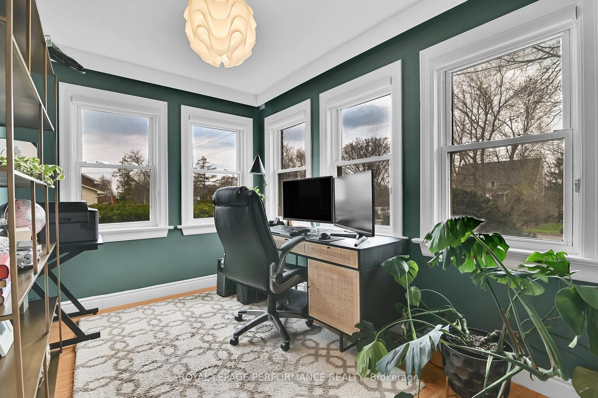 Photo 4 of 328 Pleasant Park Road, Ottawa, Alta Vista/Faircrest Heights — HOMEH