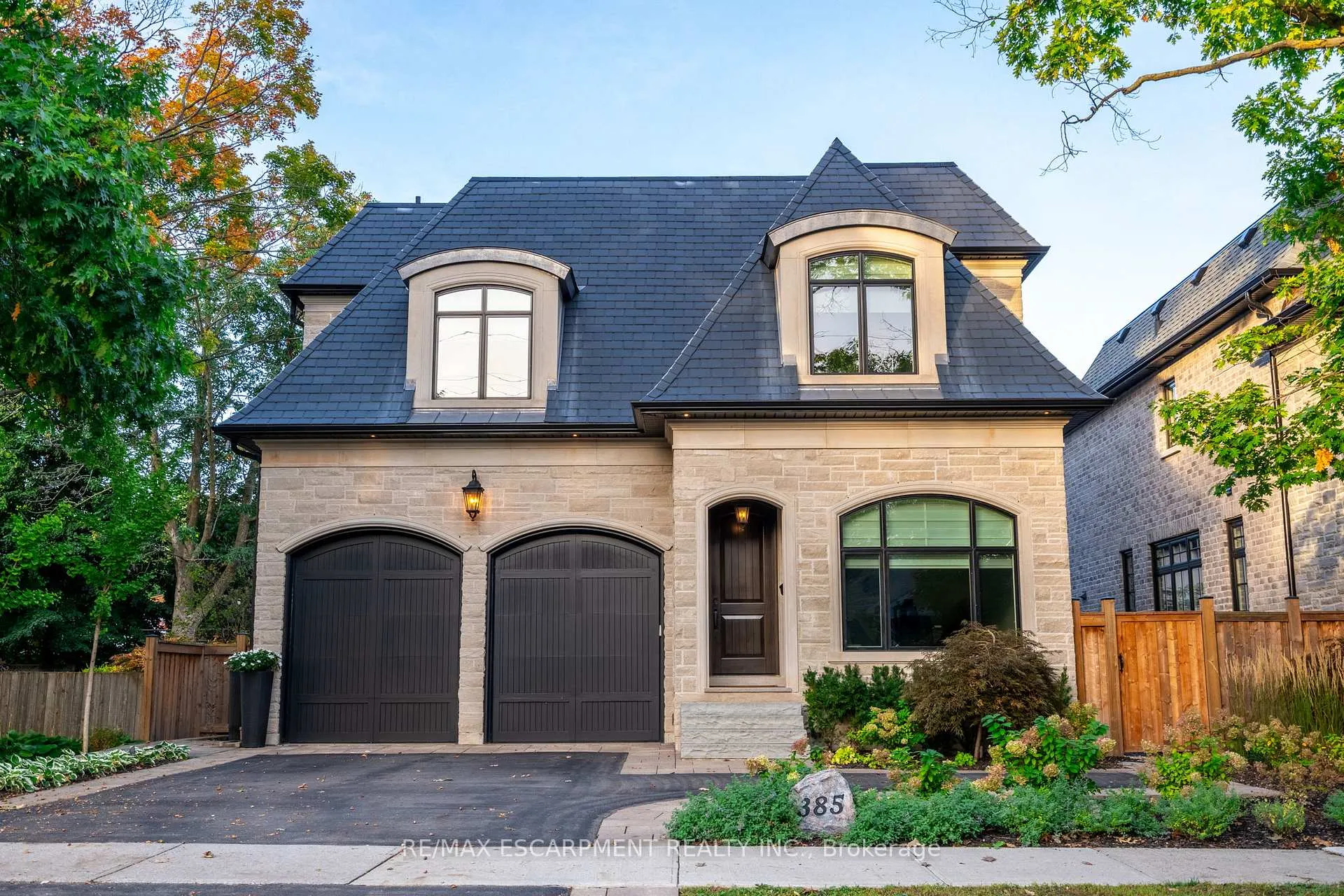 Photo 1 of 385 Pine Cove Road, Burlington, Roseland — HOMEH