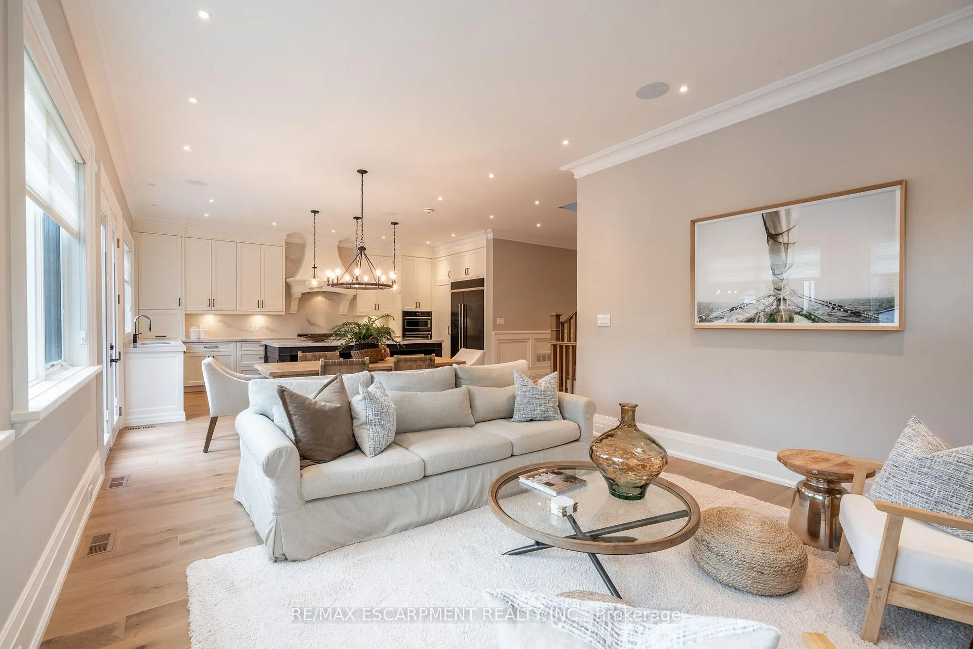 Photo 9 of 385 Pine Cove Road, Burlington, Roseland — HOMEH