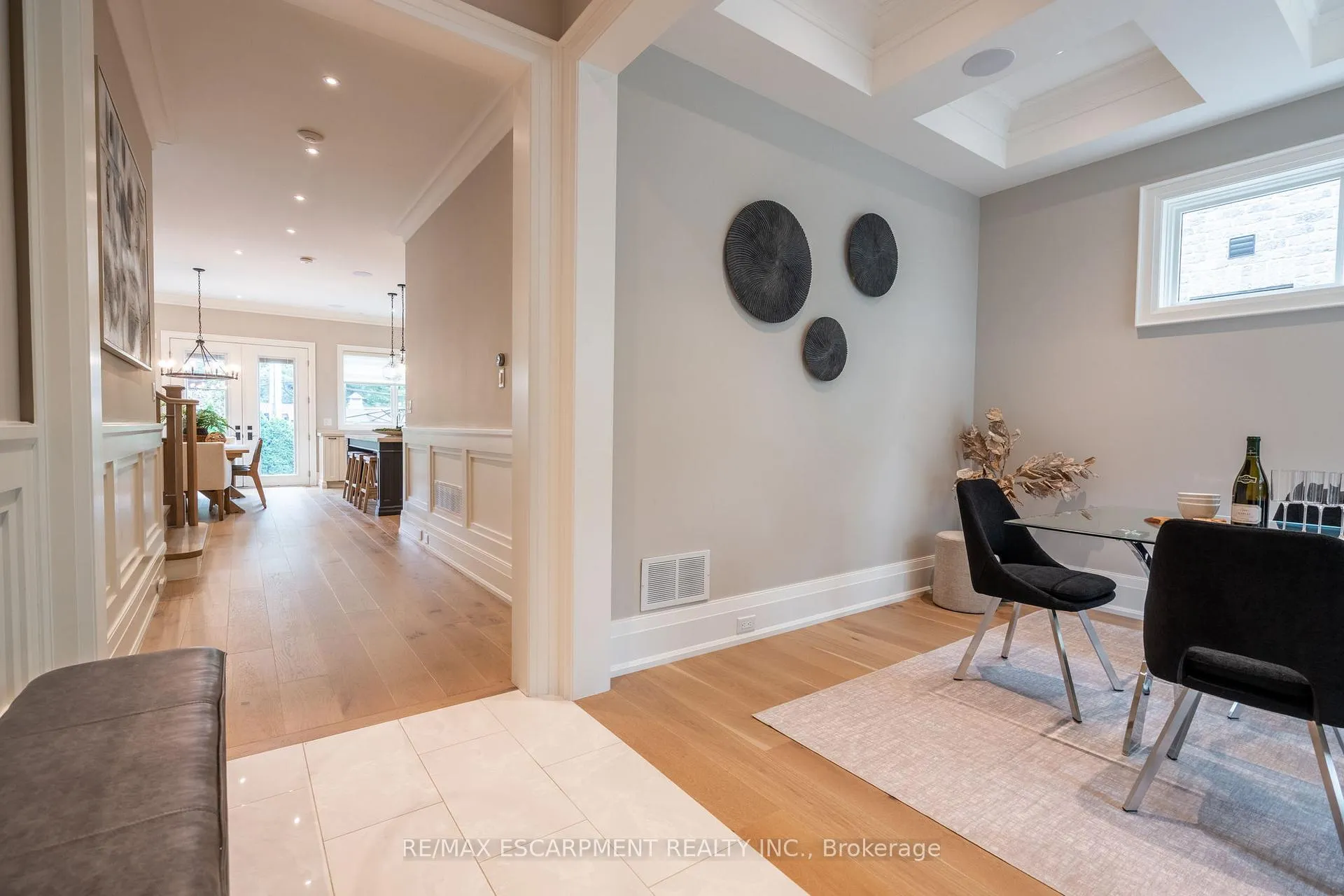 Photo 24 of 385 Pine Cove Road, Burlington, Roseland — HOMEH