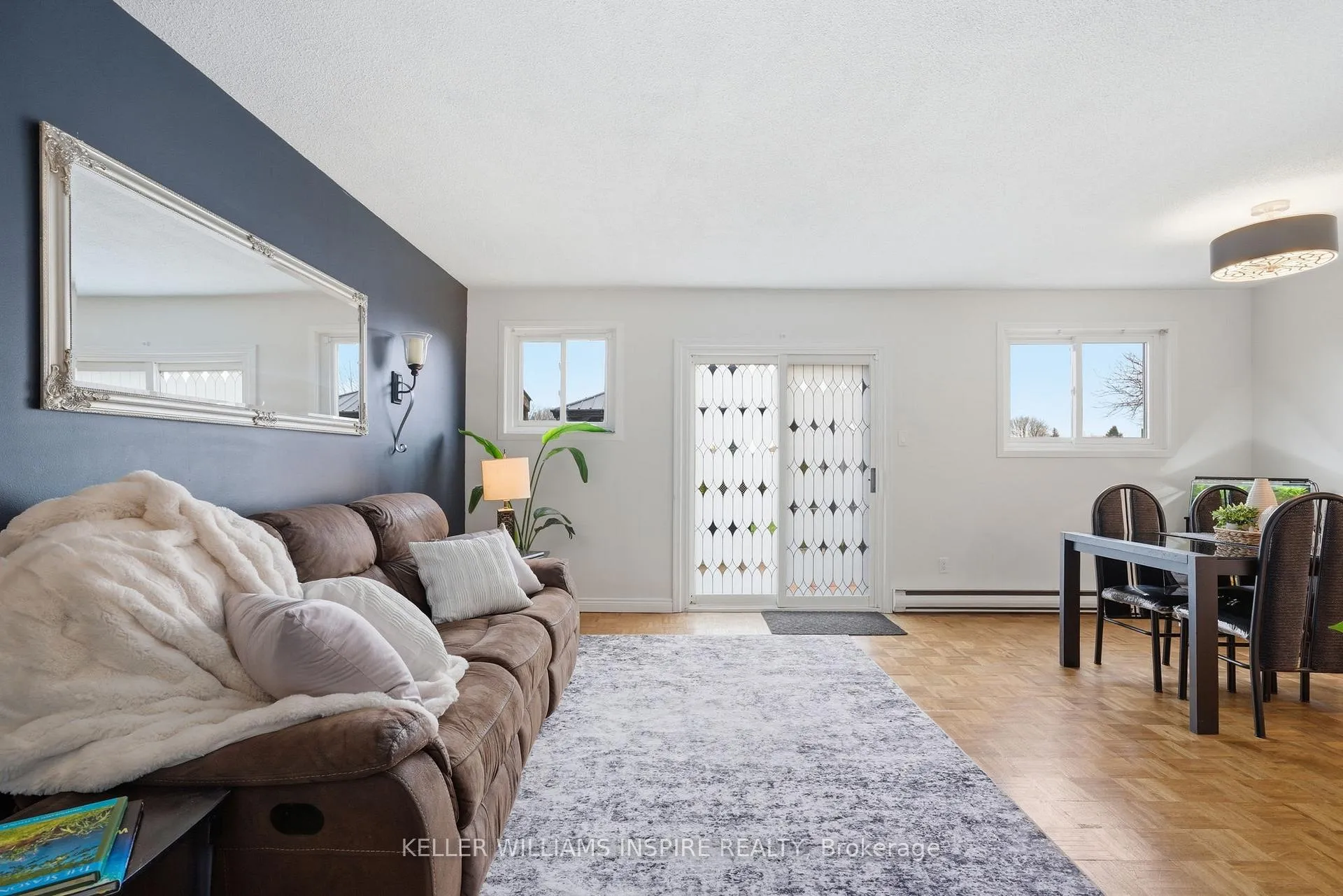 Photo 9 of 321 Killarney Court, Oshawa, Lakeview — HOMEH