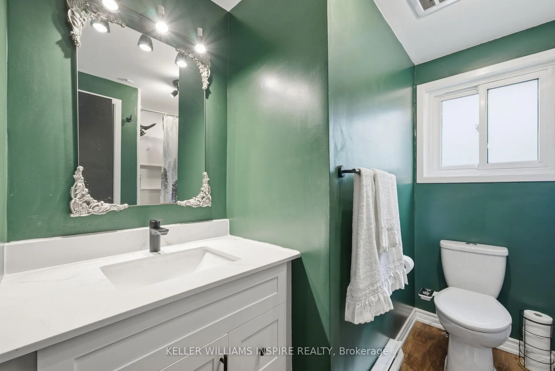 Photo 17 of 321 Killarney Court, Oshawa, Lakeview — HOMEH
