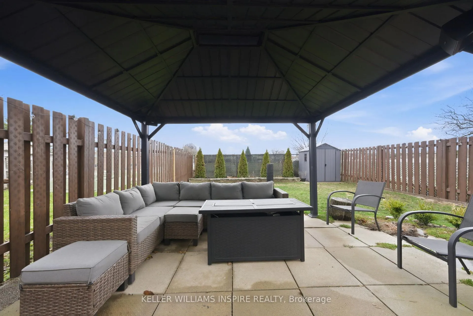 Photo 33 of 321 Killarney Court, Oshawa, Lakeview — HOMEH