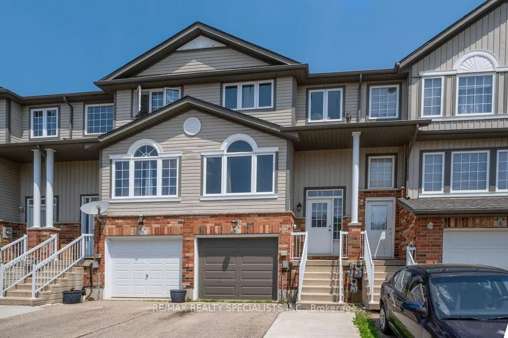 Photo 4 of 6 Madeleine Street, Kitchener, Huron Park — HOMEH