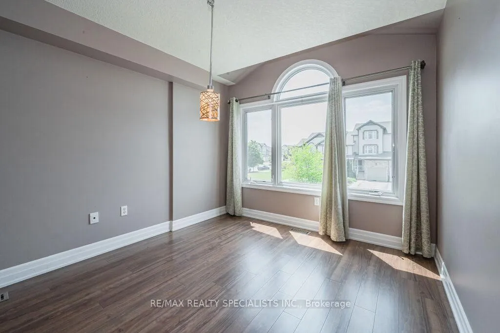 Photo 12 of 6 Madeleine Street, Kitchener, Huron Park — HOMEH