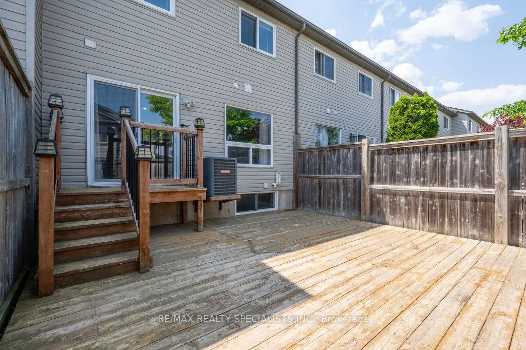 Photo 32 of 6 Madeleine Street, Kitchener, Huron Park — HOMEH