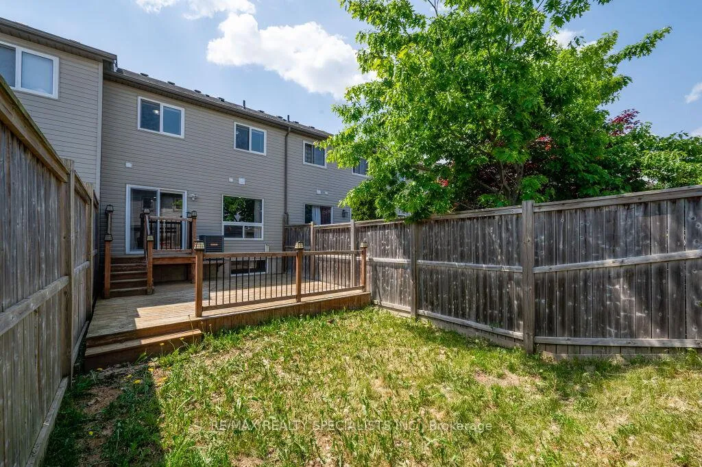 Photo 36 of 6 Madeleine Street, Kitchener, Huron Park — HOMEH