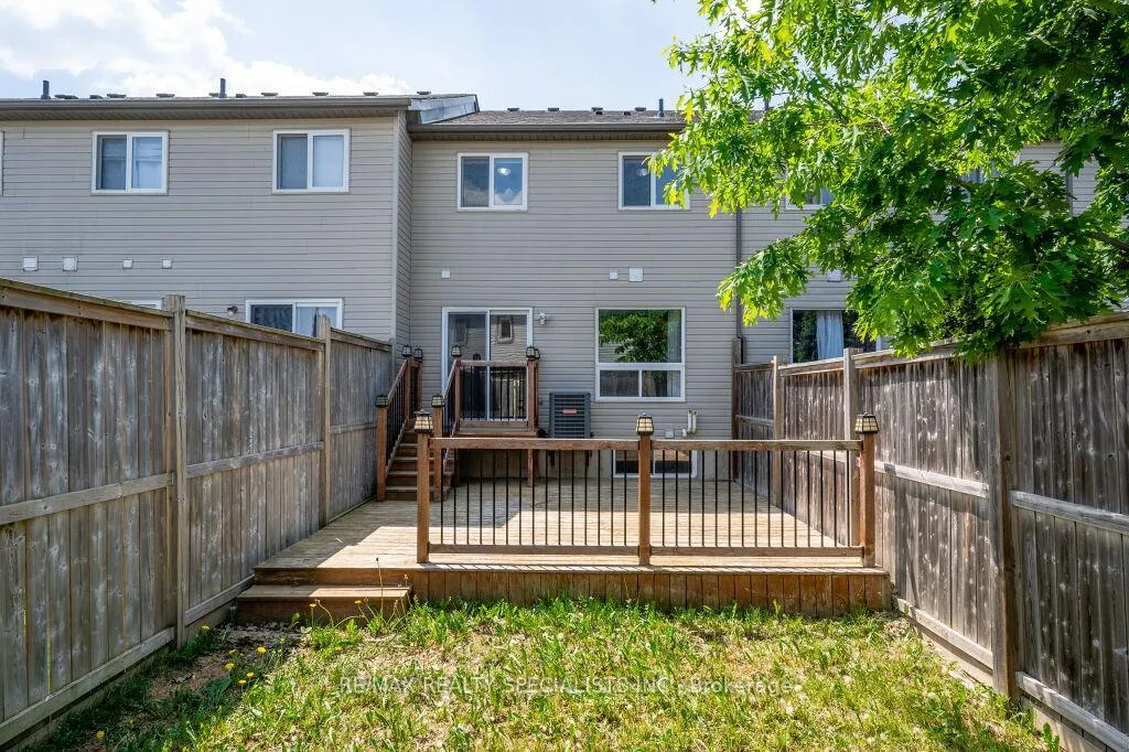 Photo 37 of 6 Madeleine Street, Kitchener, Huron Park — HOMEH