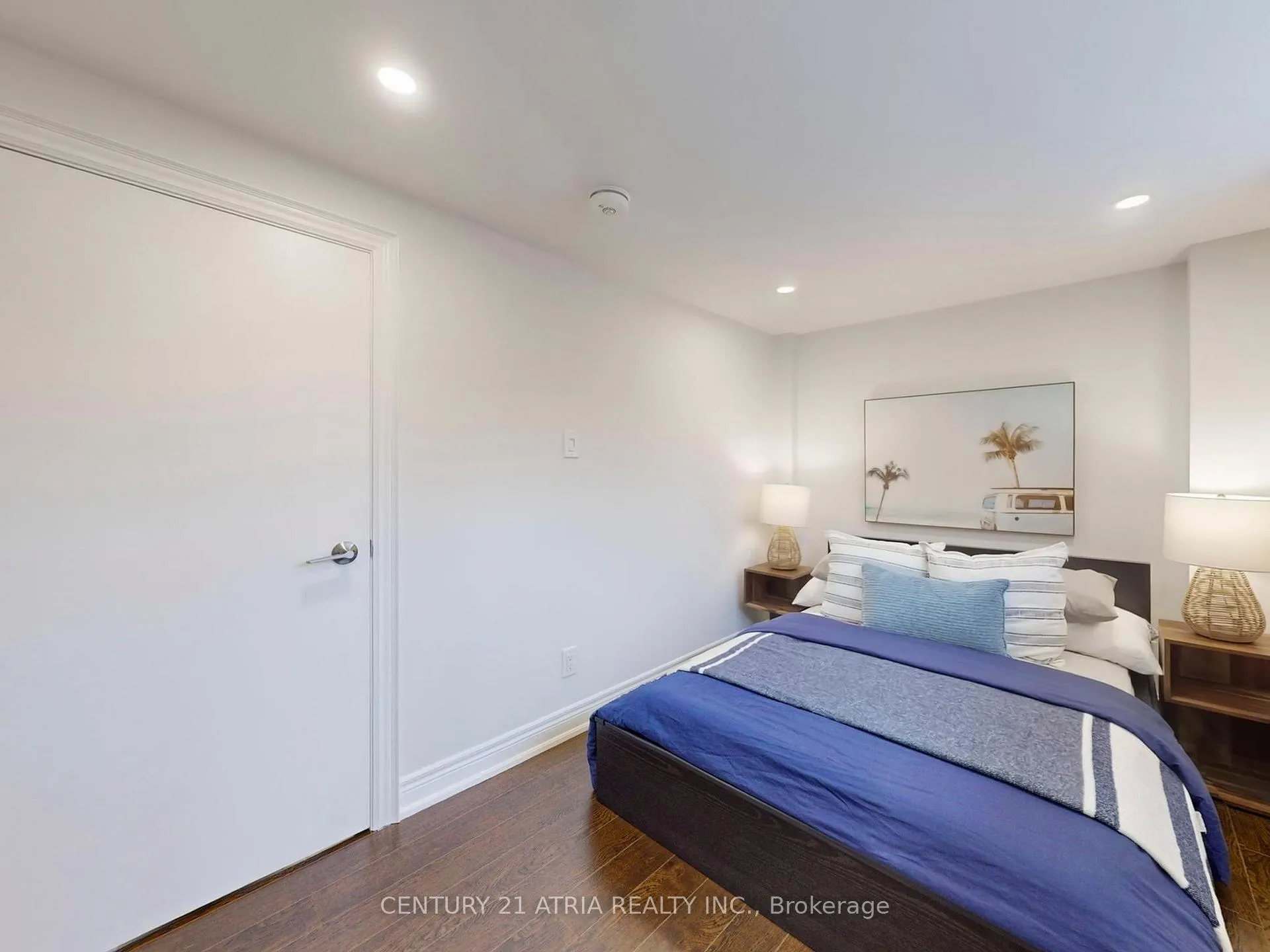 Photo 38 of 534 Silverthorn Avenue, Toronto, Keelesdale-Eglinton West — HOMEH