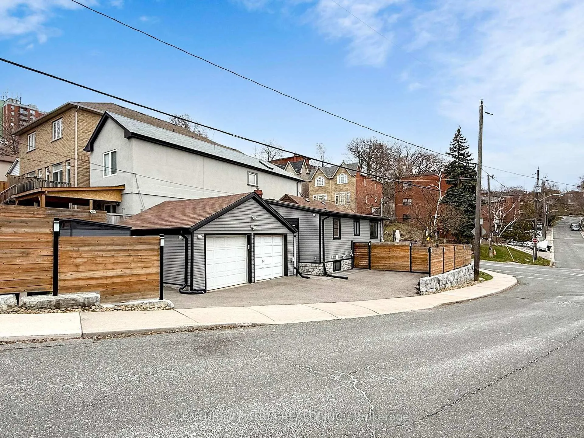 Photo 50 of 534 Silverthorn Avenue, Toronto, Keelesdale-Eglinton West — HOMEH