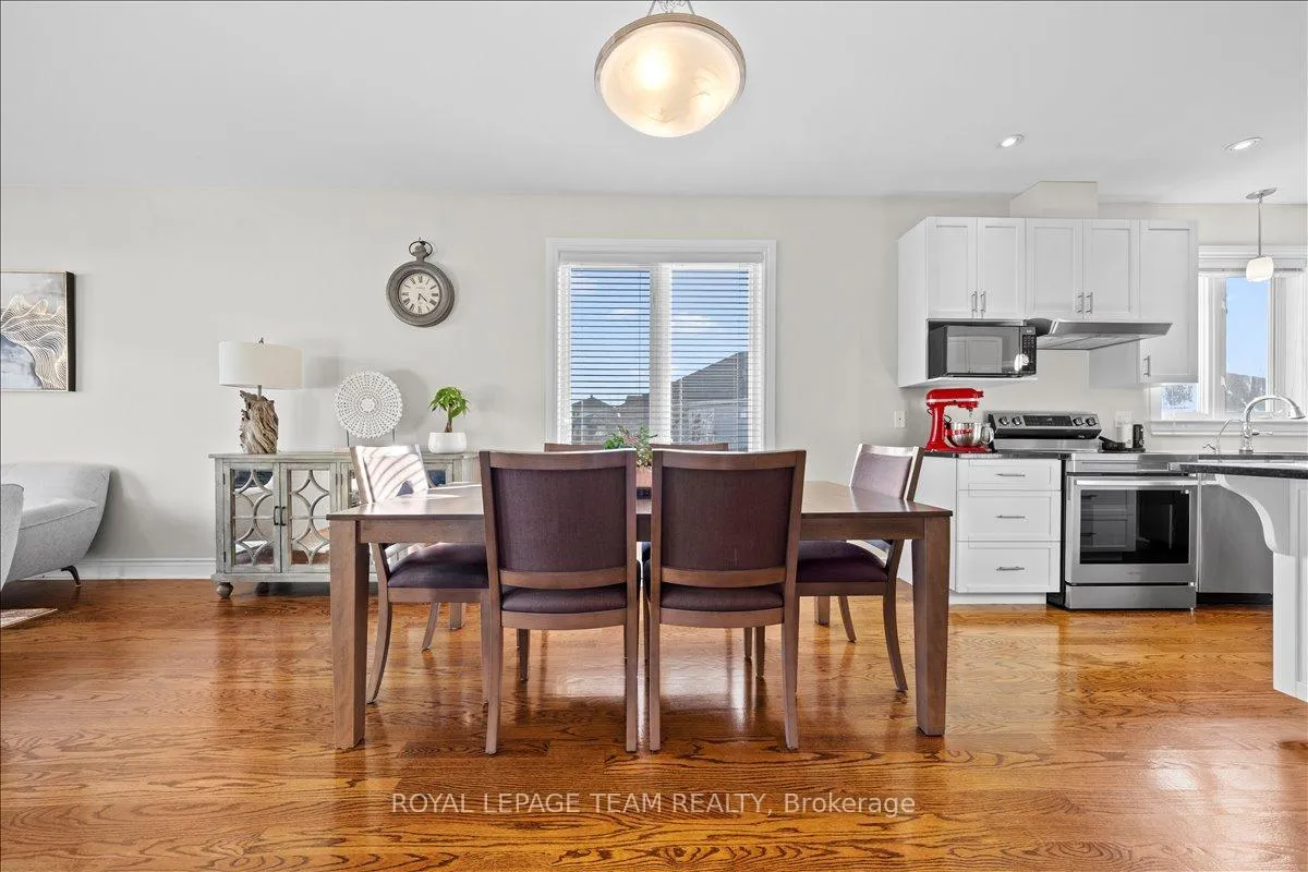 Photo 14 of 53 Desmond Trudeau Drive, Arnprior — HOMEH