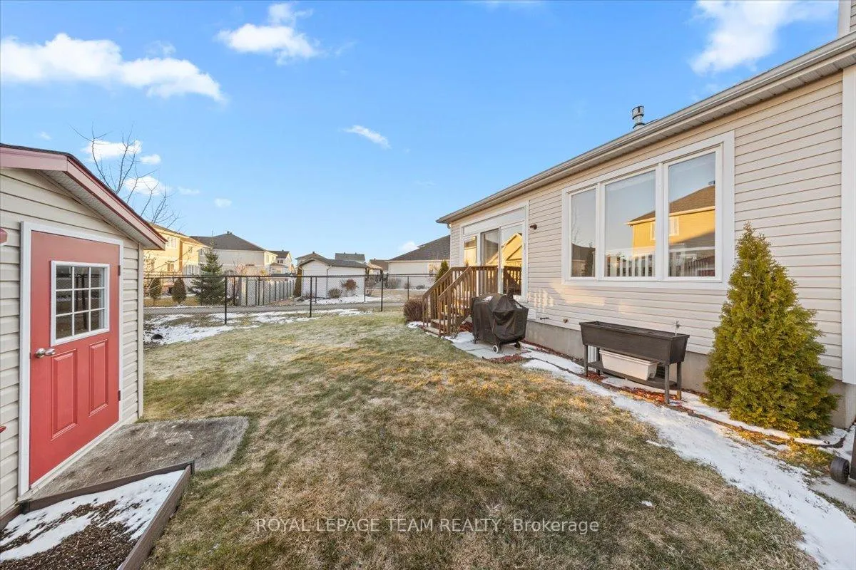 Photo 40 of 53 Desmond Trudeau Drive, Arnprior — HOMEH