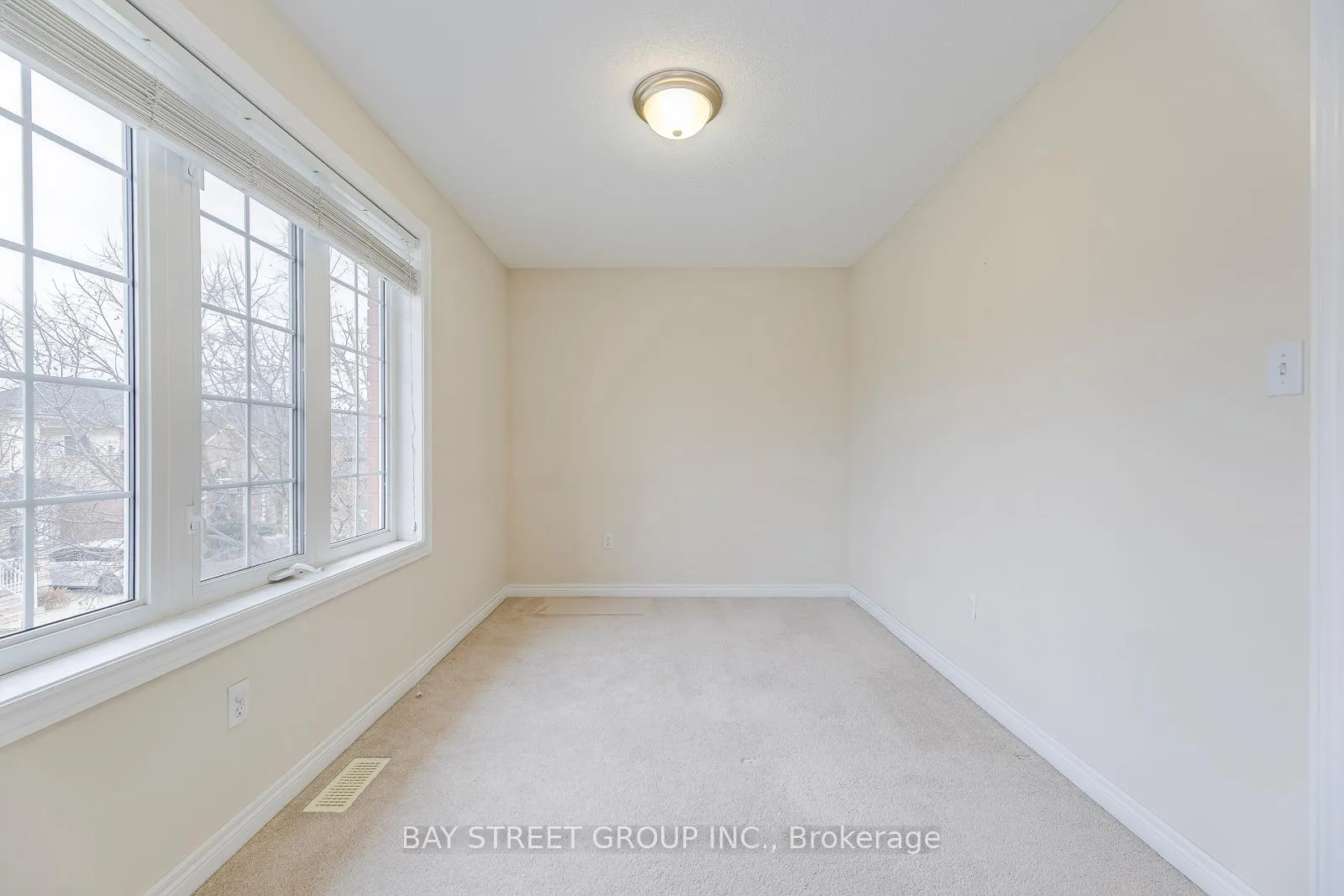 Photo 23 of 5218 Garland Crescent, Burlington, Orchard — HOMEH